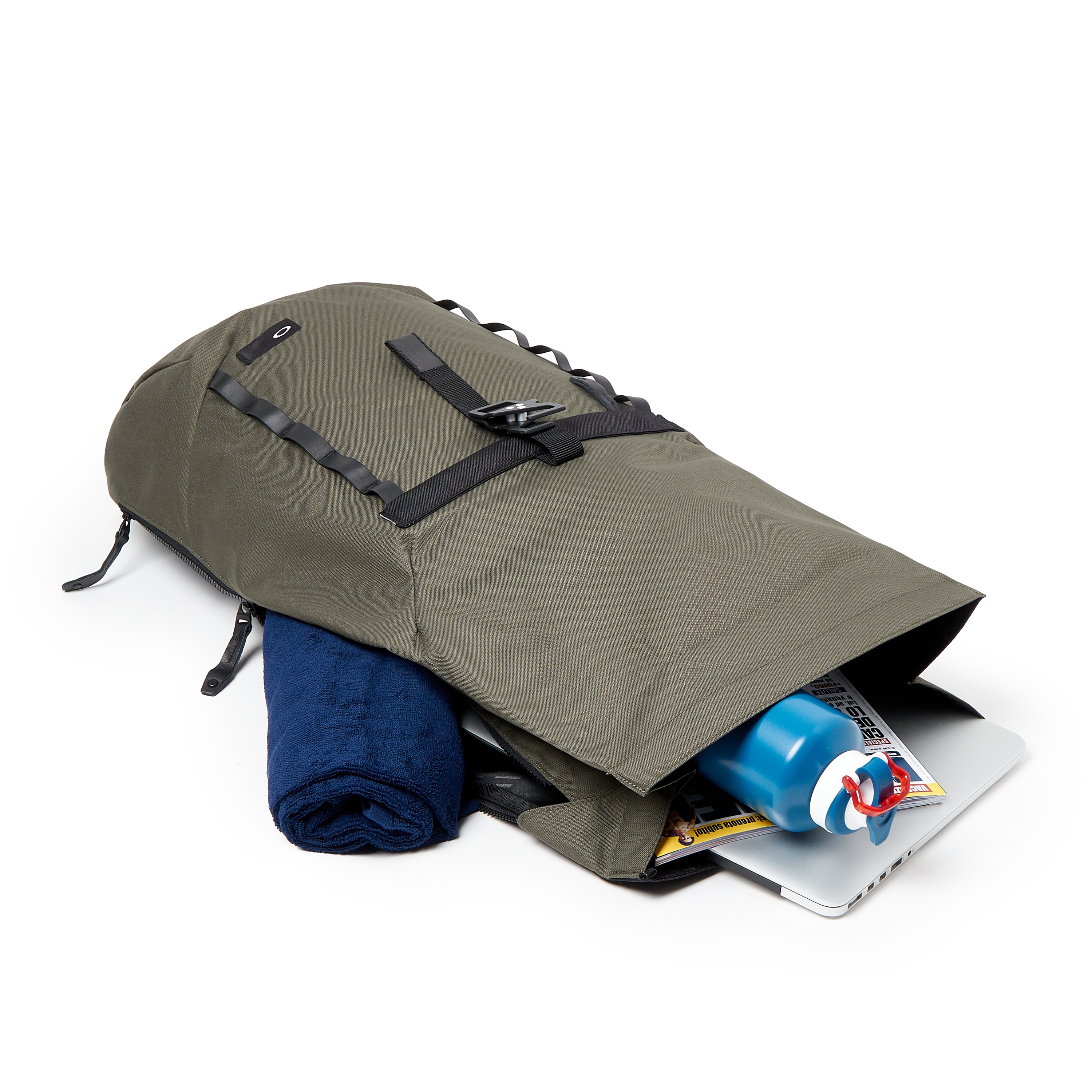 oakley voyage roll top backpack