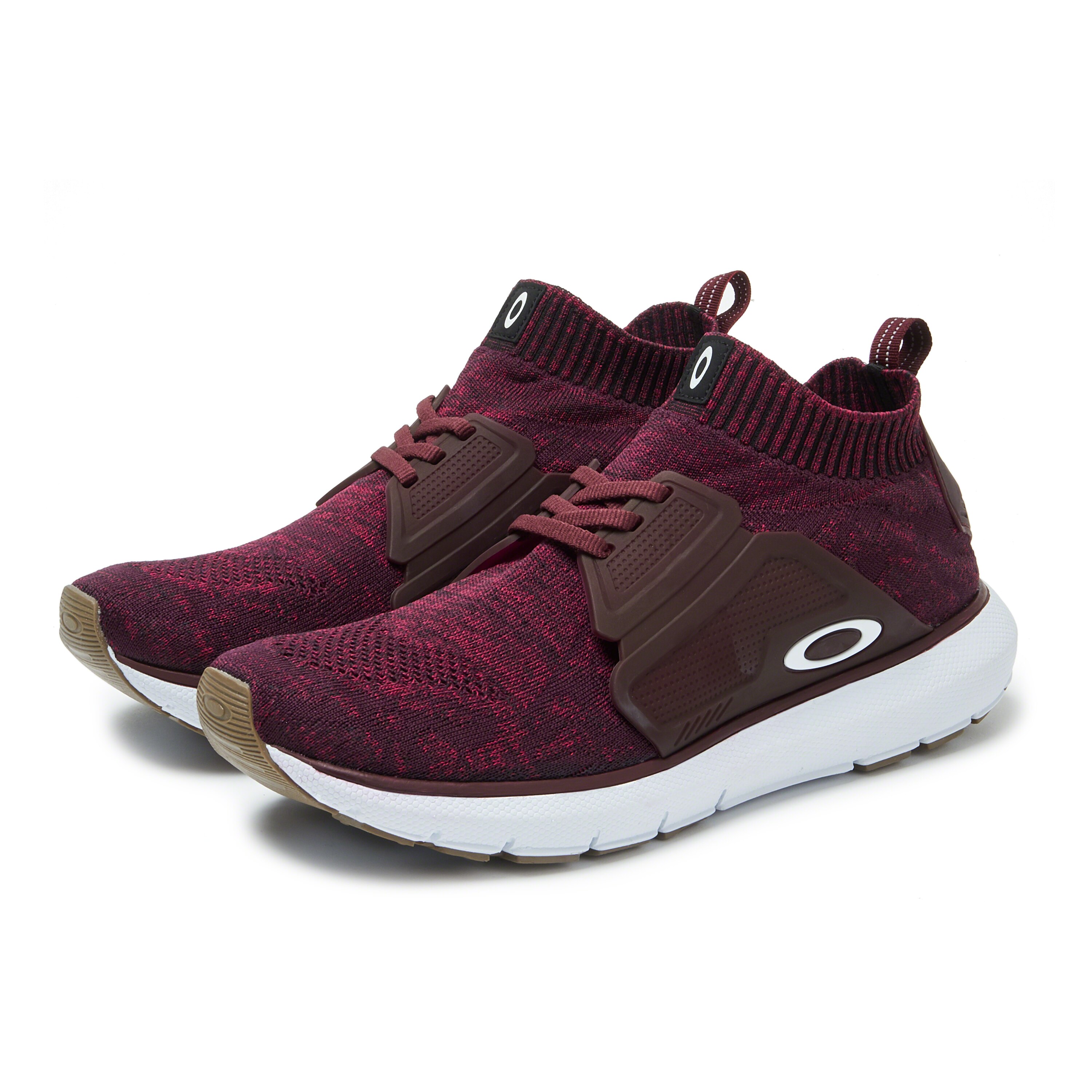 oakley stride running sneakers