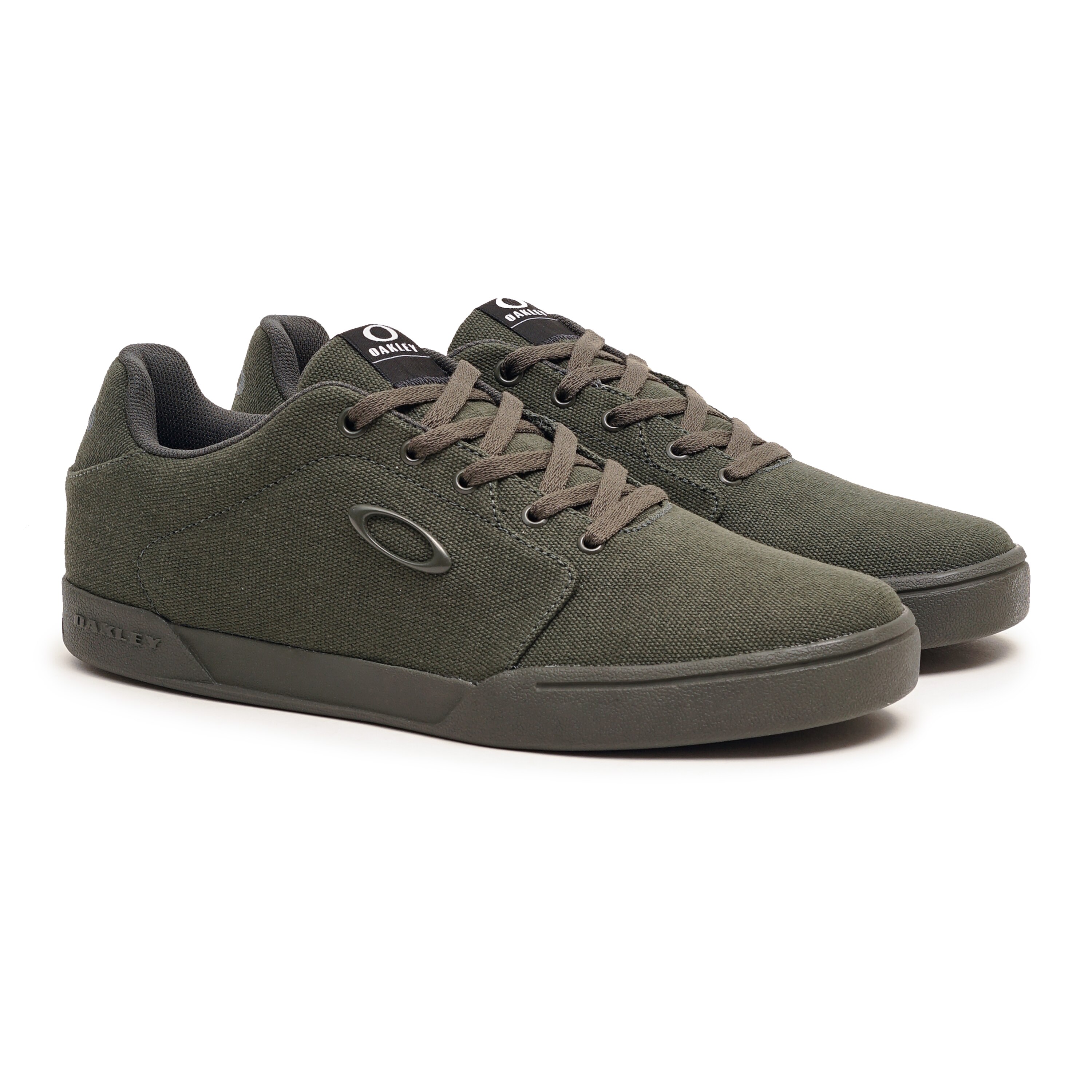 oakley canvas flyer sneaker