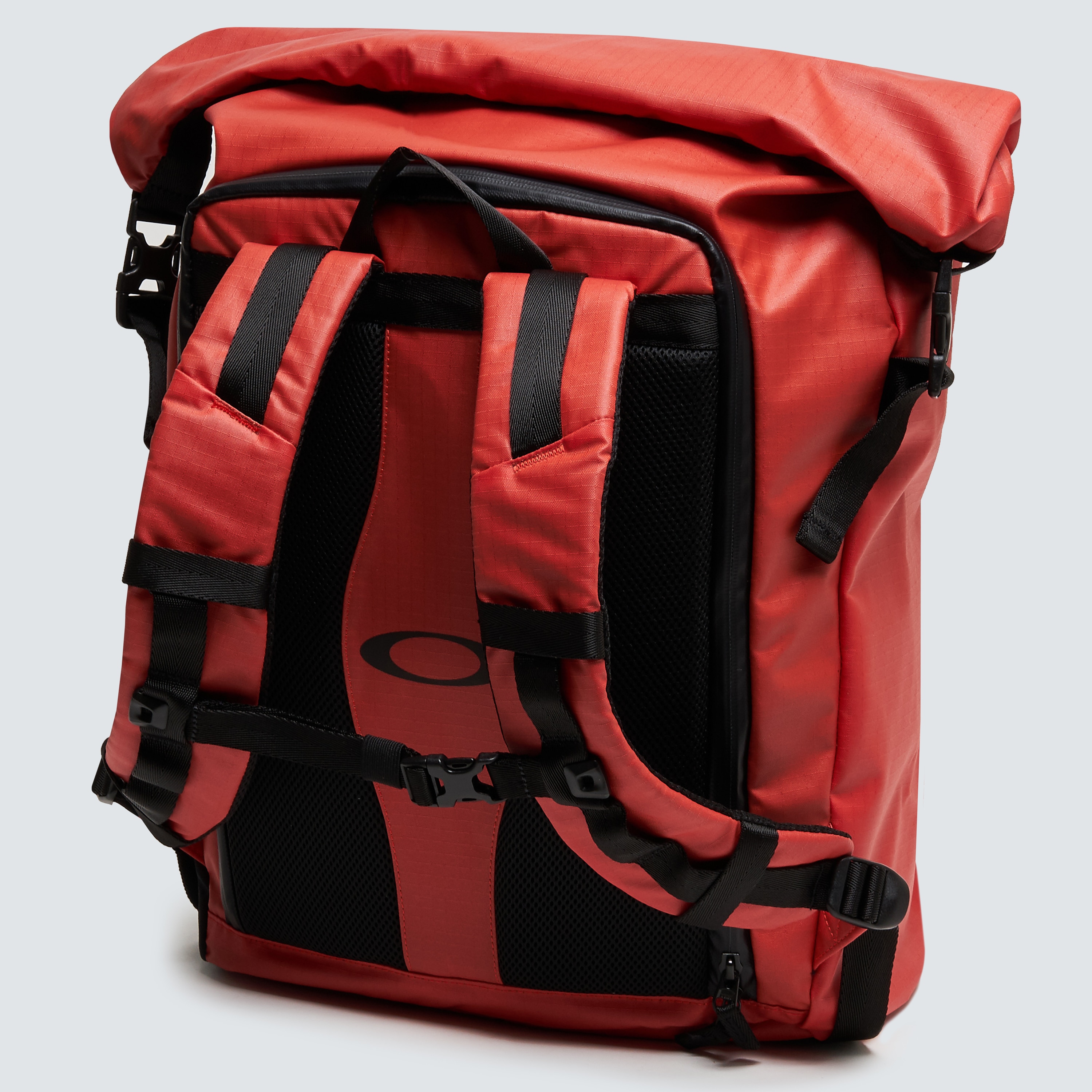 oakley wet dry backpack