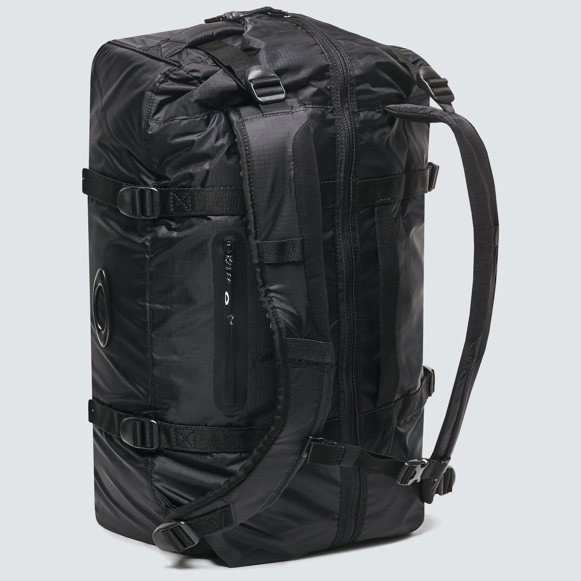 Oakley Outdoor Duffle Bag - Blackout - FOS900028-02E | Oakley US Store ...