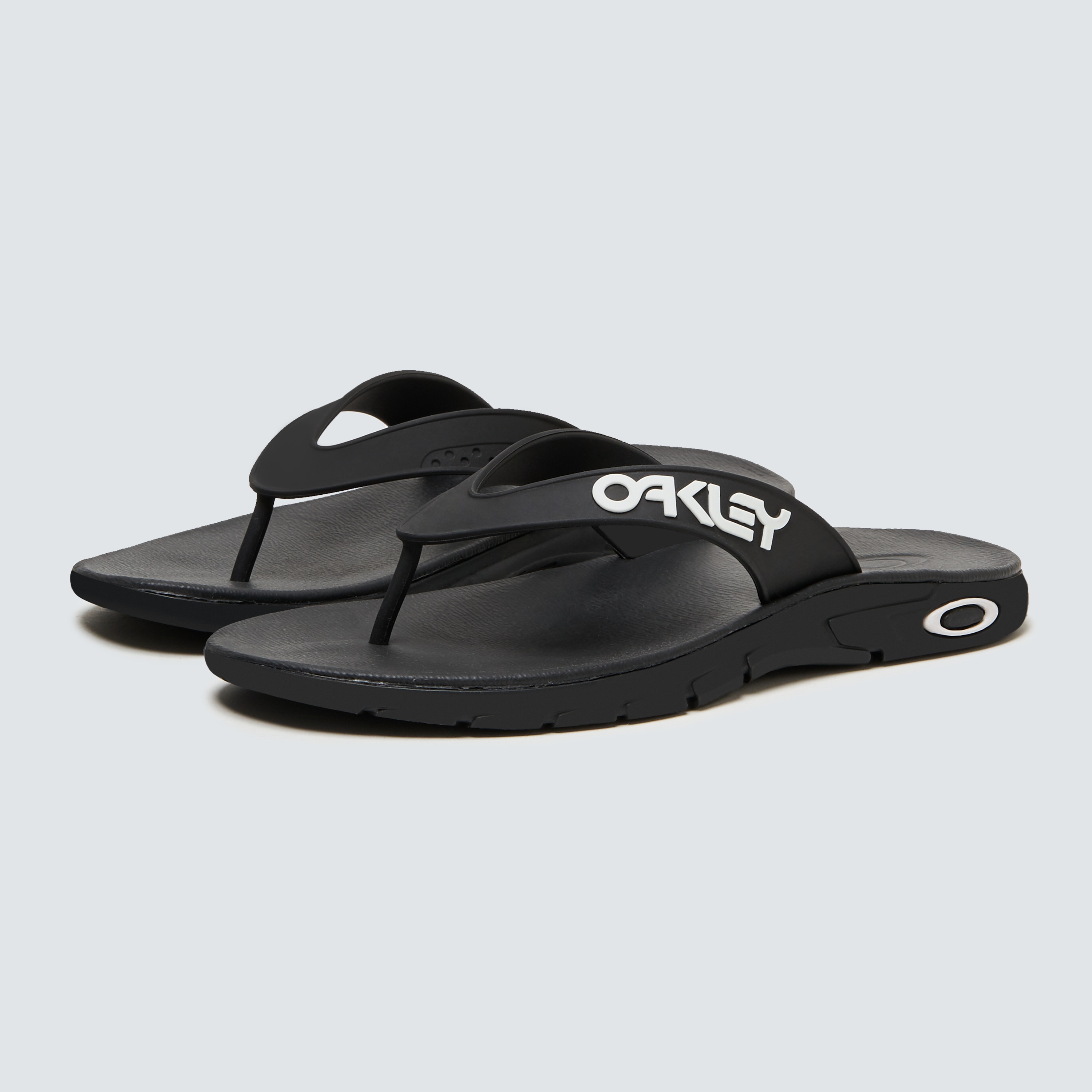 oakley flip flops