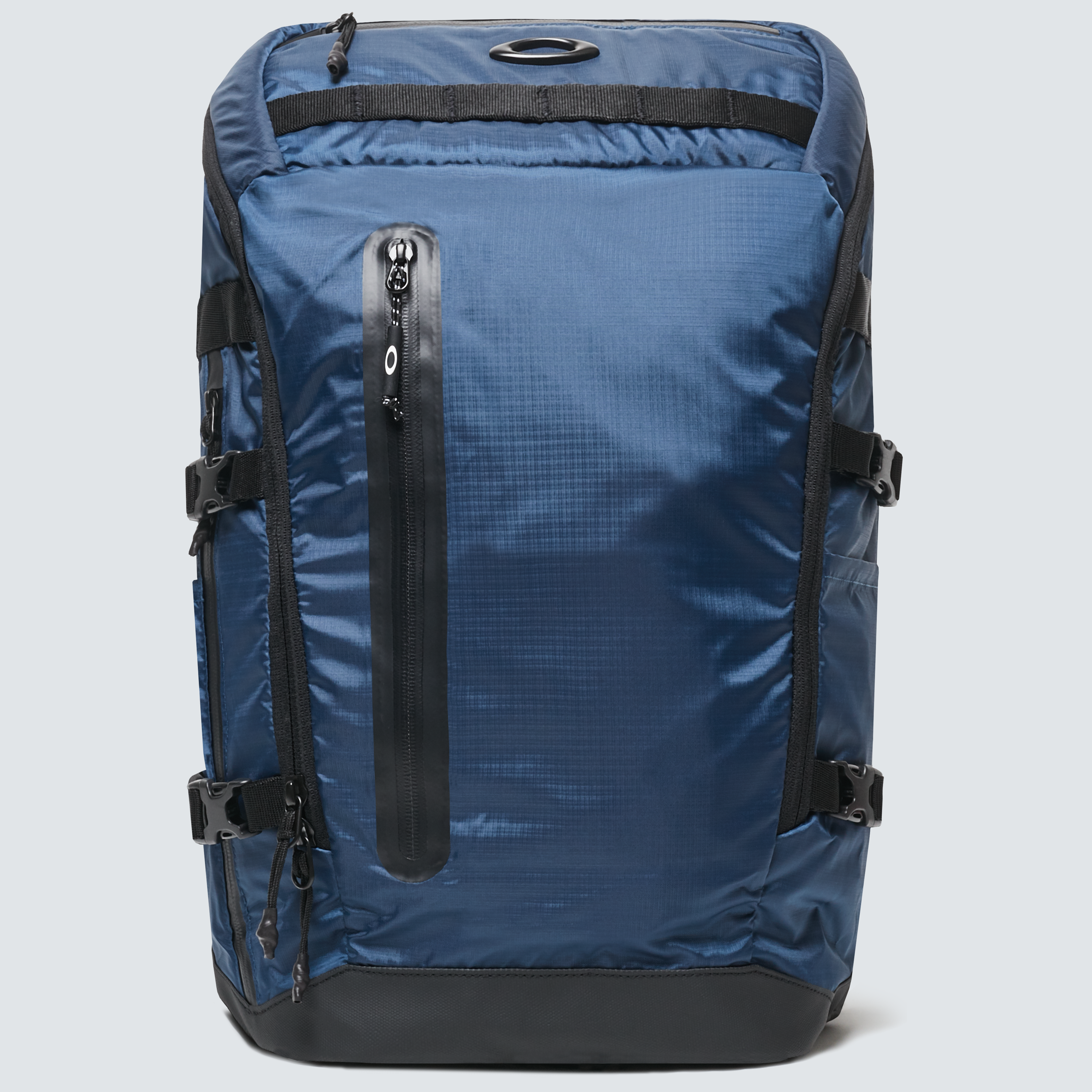 https://assets.oakley.com/is/image/OakleyAFA/190645979905_outdoor-backpack_universal-blue_main_001.png?impolicy=OO_zooml