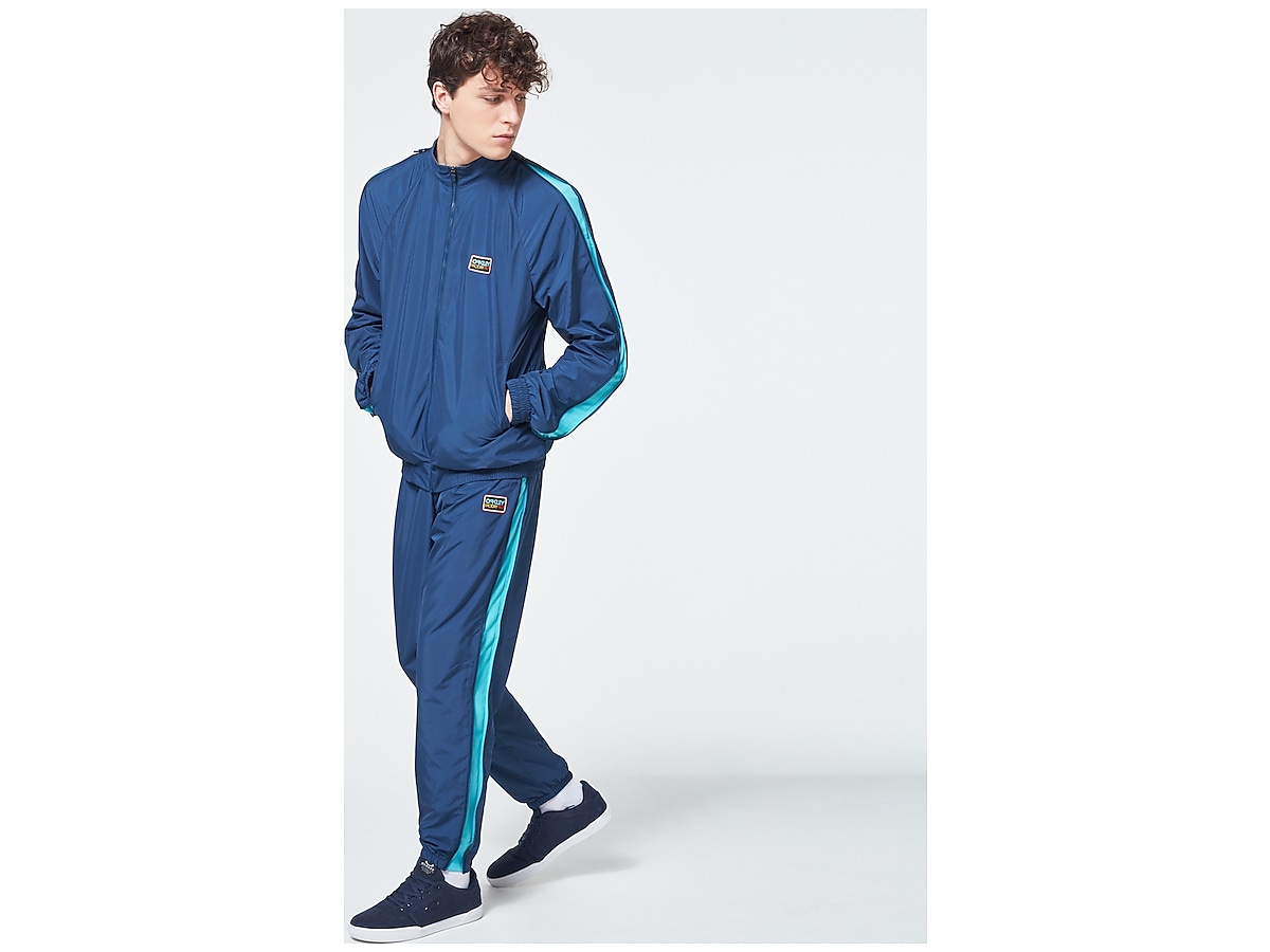 Oakley Ventilation Track Jacket - Universal Blue | Oakley® US