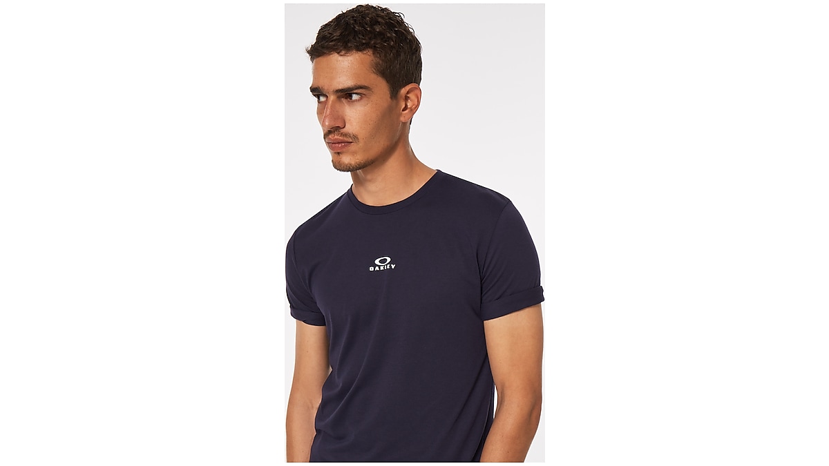 Camiseta Oakley Bark New Tee - Masculina em Promoção