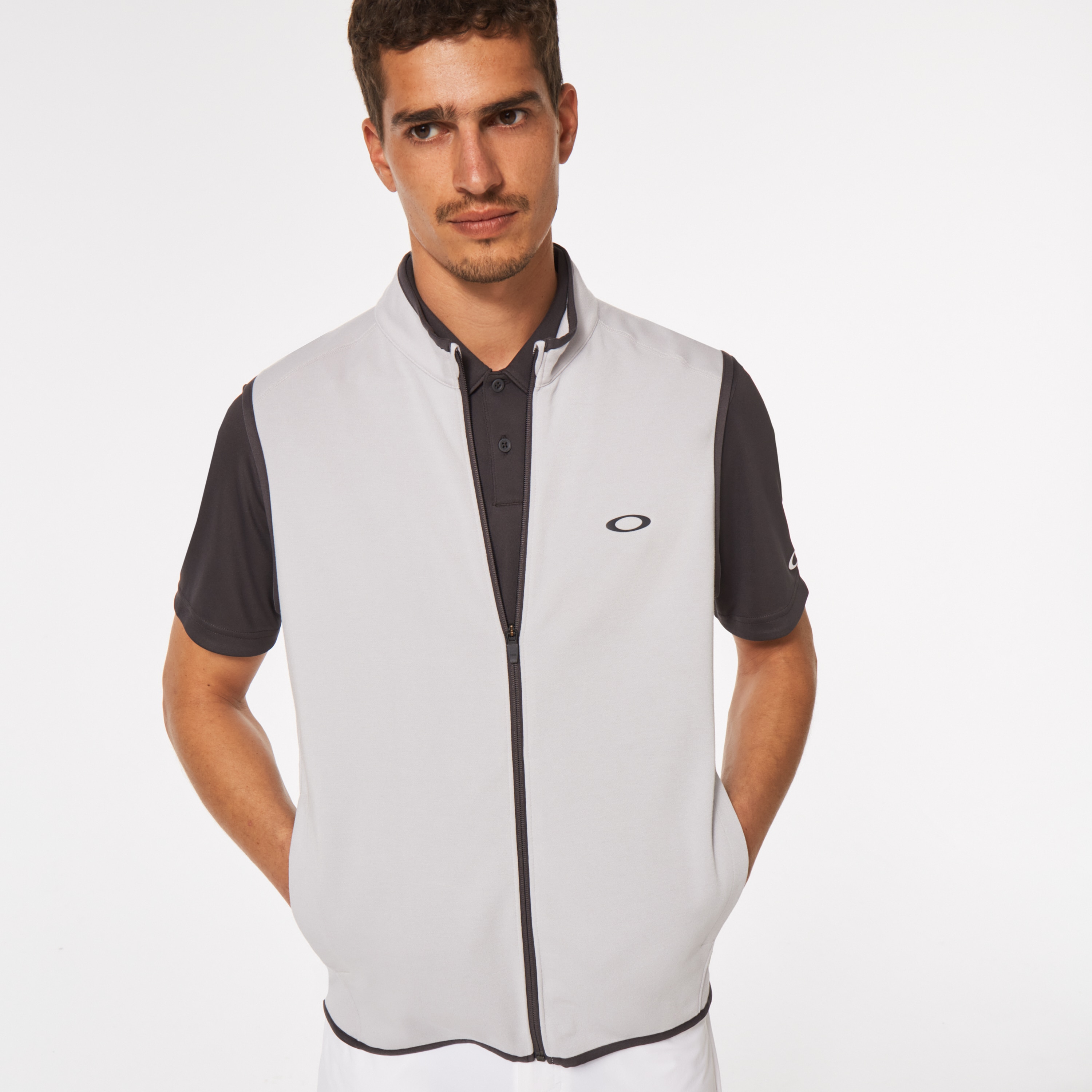 Oakley Range Vest  - Lunar Rock | Oakley BE Store