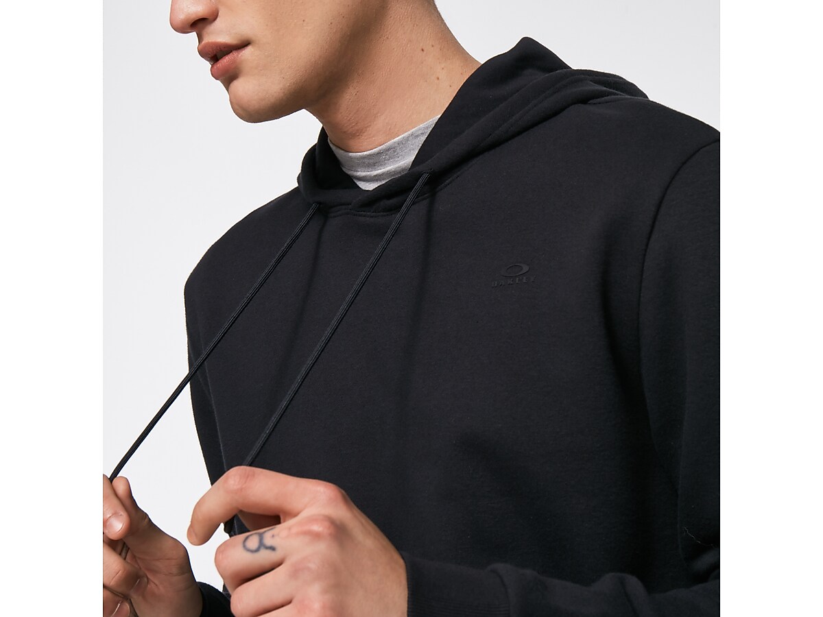 Oakley Relax Pullover Hoodie - Blackout | Oakley® DE