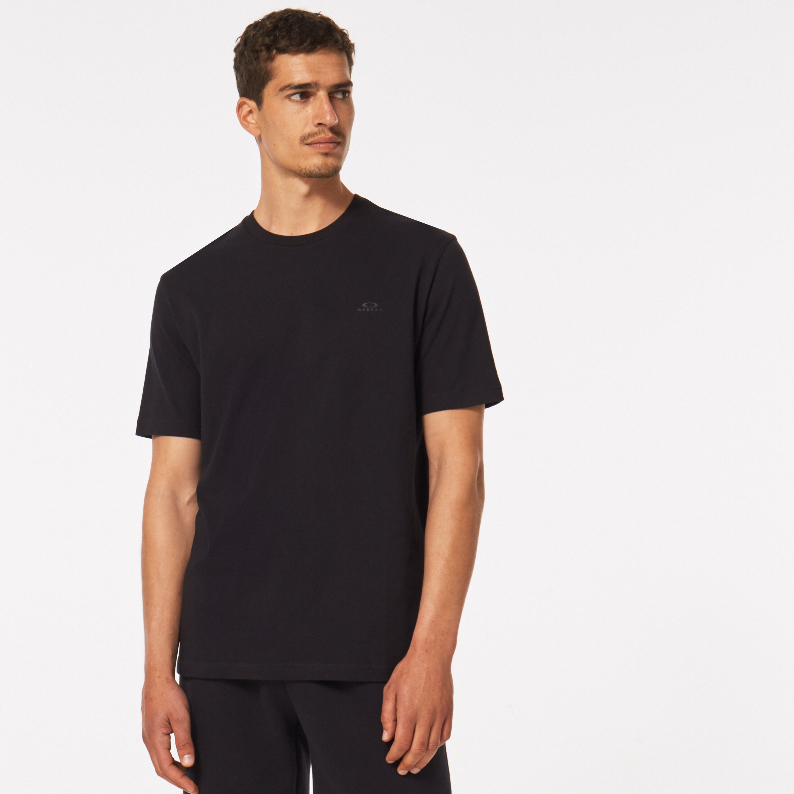 Oakley Relaxed Short Sleeve Tee - Blackout - FOA401726-02E | Oakley US ...