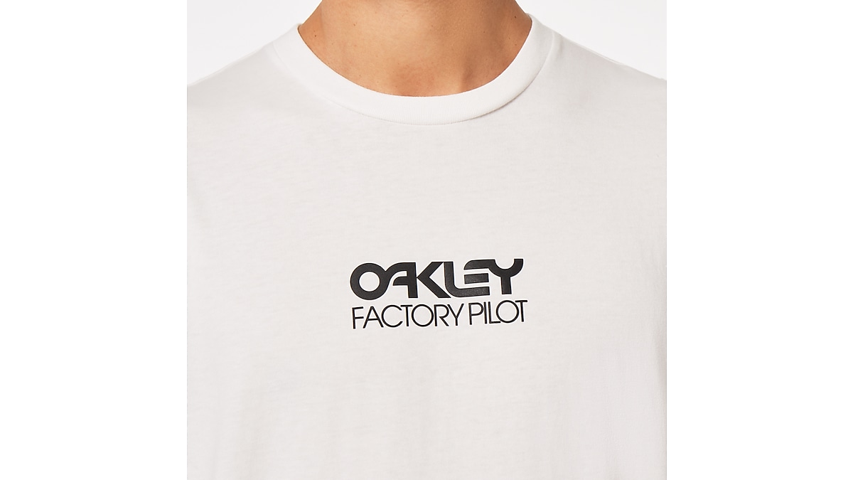 Oakley Everyday Factory Pilot Tee - White | Oakley AU Store