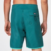 Solid Crest 19 Boardshort - Bayberry