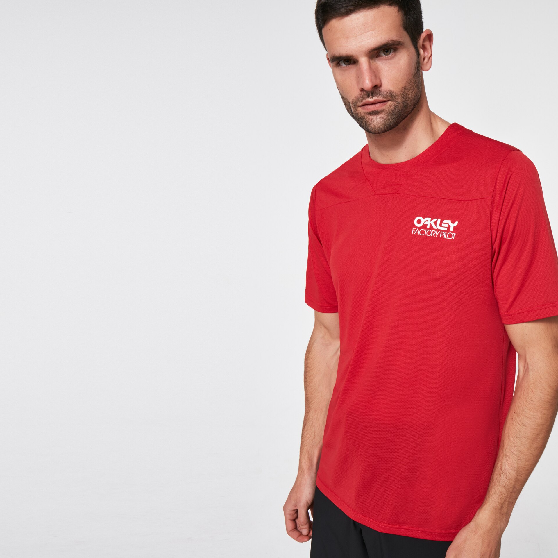 oakley cascade trail tee