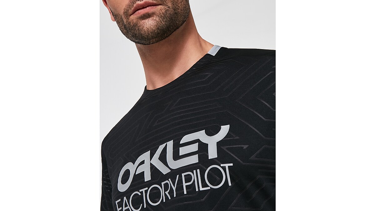 Camiseta Oakley Preto - td2154