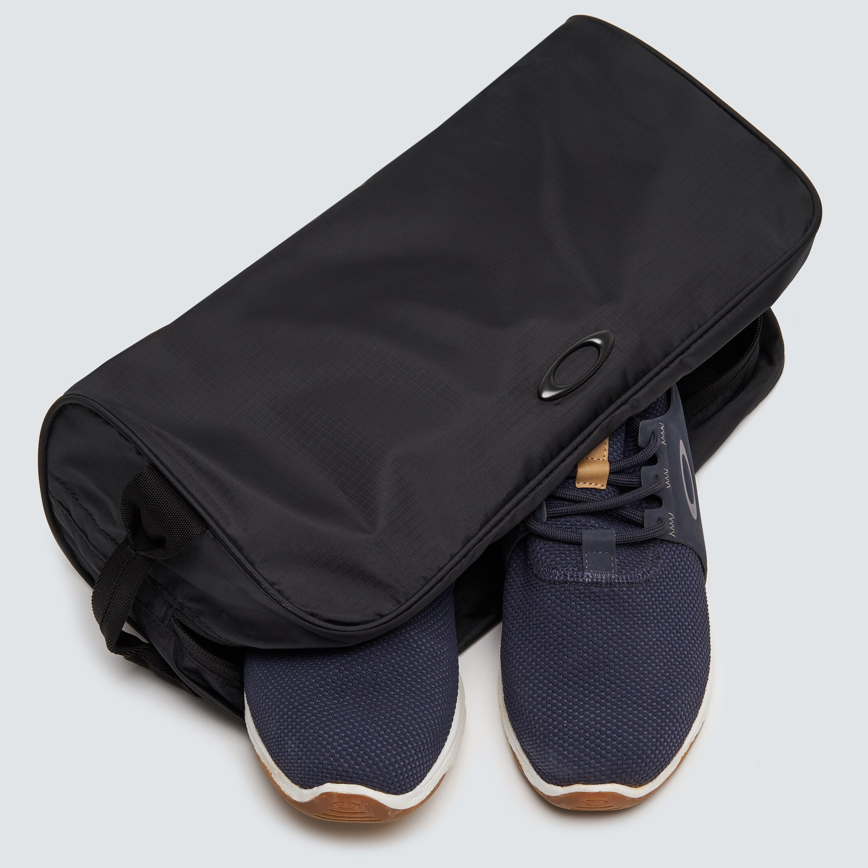 Oakley Outdoor Shoe Storage Bag Blackout FOS90047502E Oakley OSI