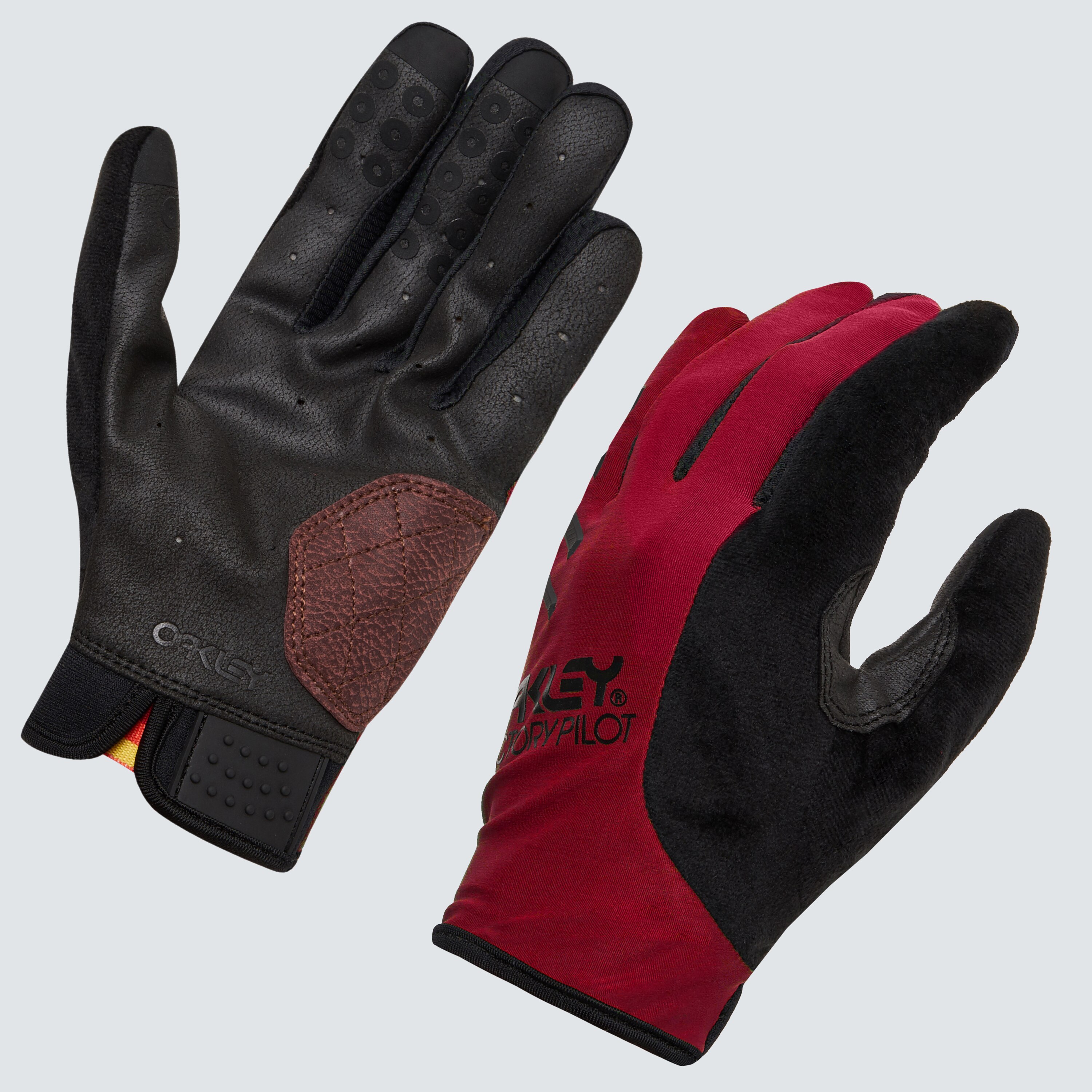 Oakley All Conditions Gloves In Red