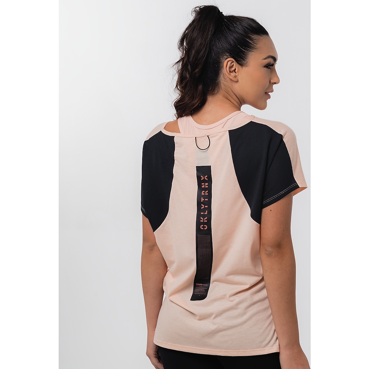 Camiseta Oakley Trx Feminina P…