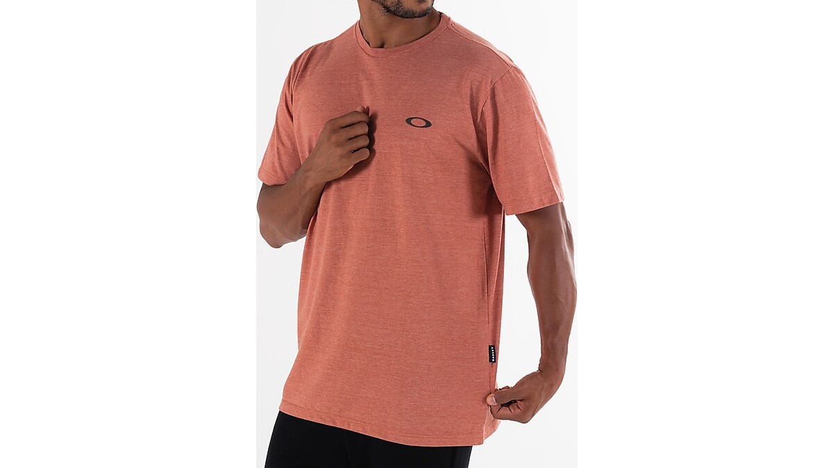 Camiseta Oakley Icon Tee Preta os melhores preços