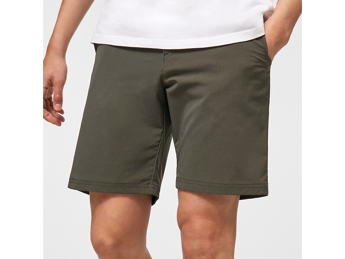 Oakley Tan Honors selling Performance Shorts 38