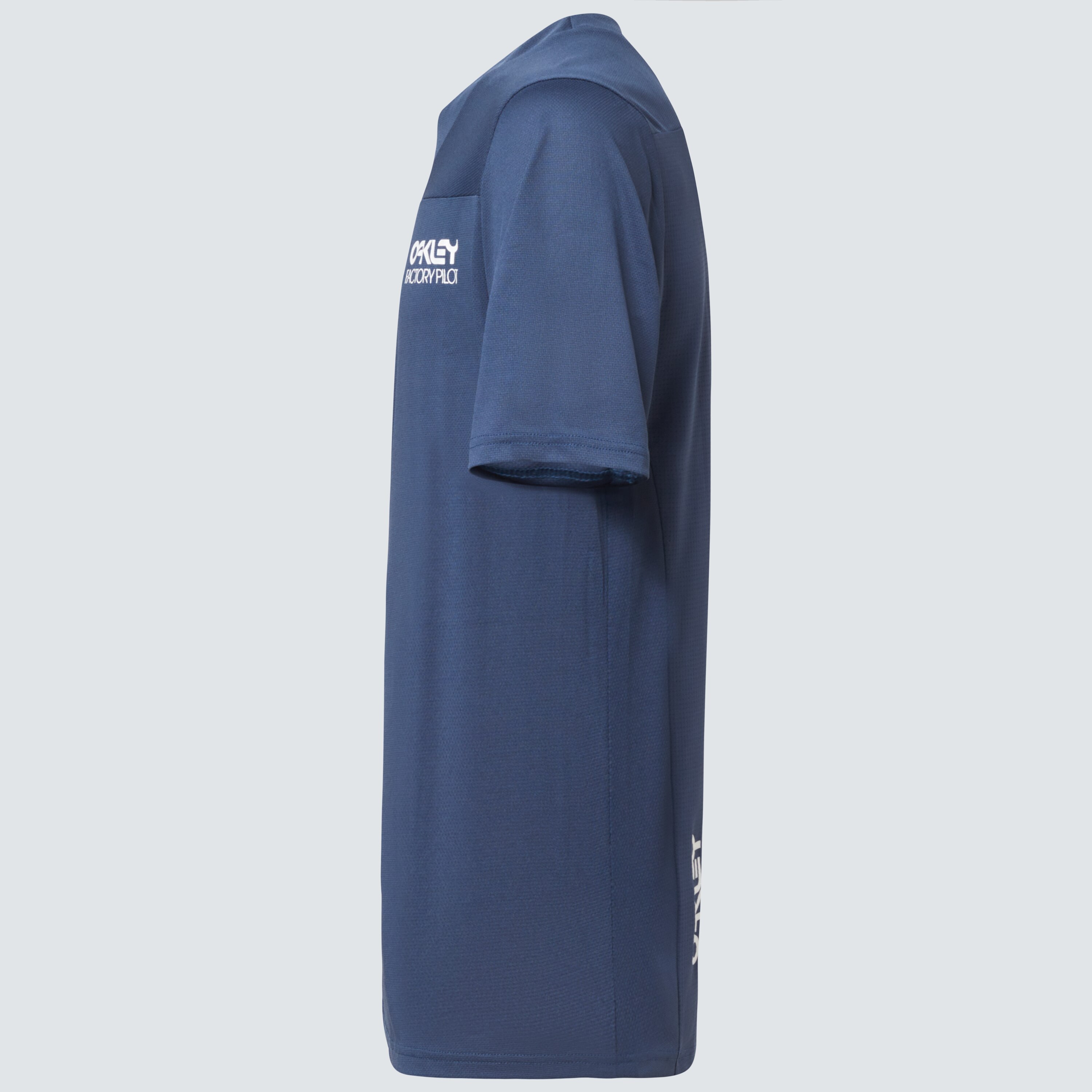 oakley cascade trail tee