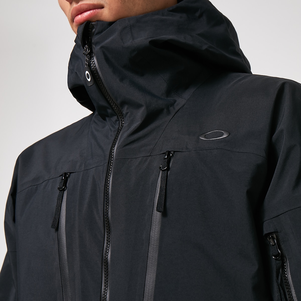 Oakley Bowls Gore-Tex Pro Shell Jacket - Blackout | Oakley® DK