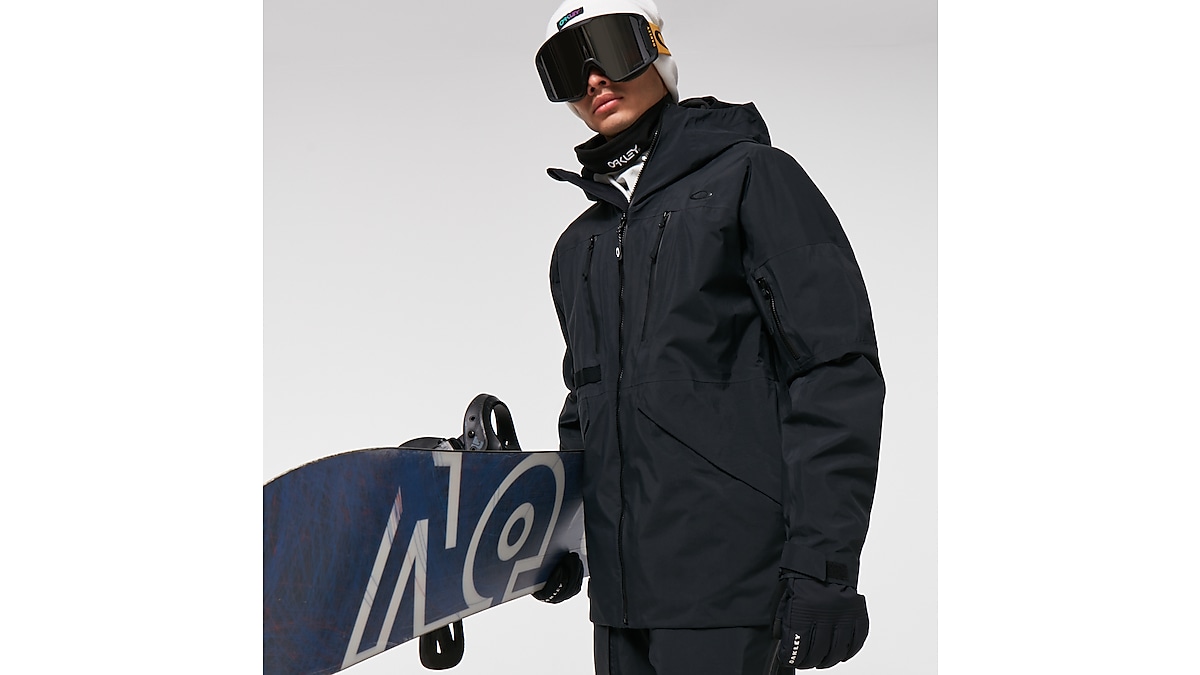 Oakley Bowls Gore-Tex Pro Shell Jacket - Blackout | Oakley® US