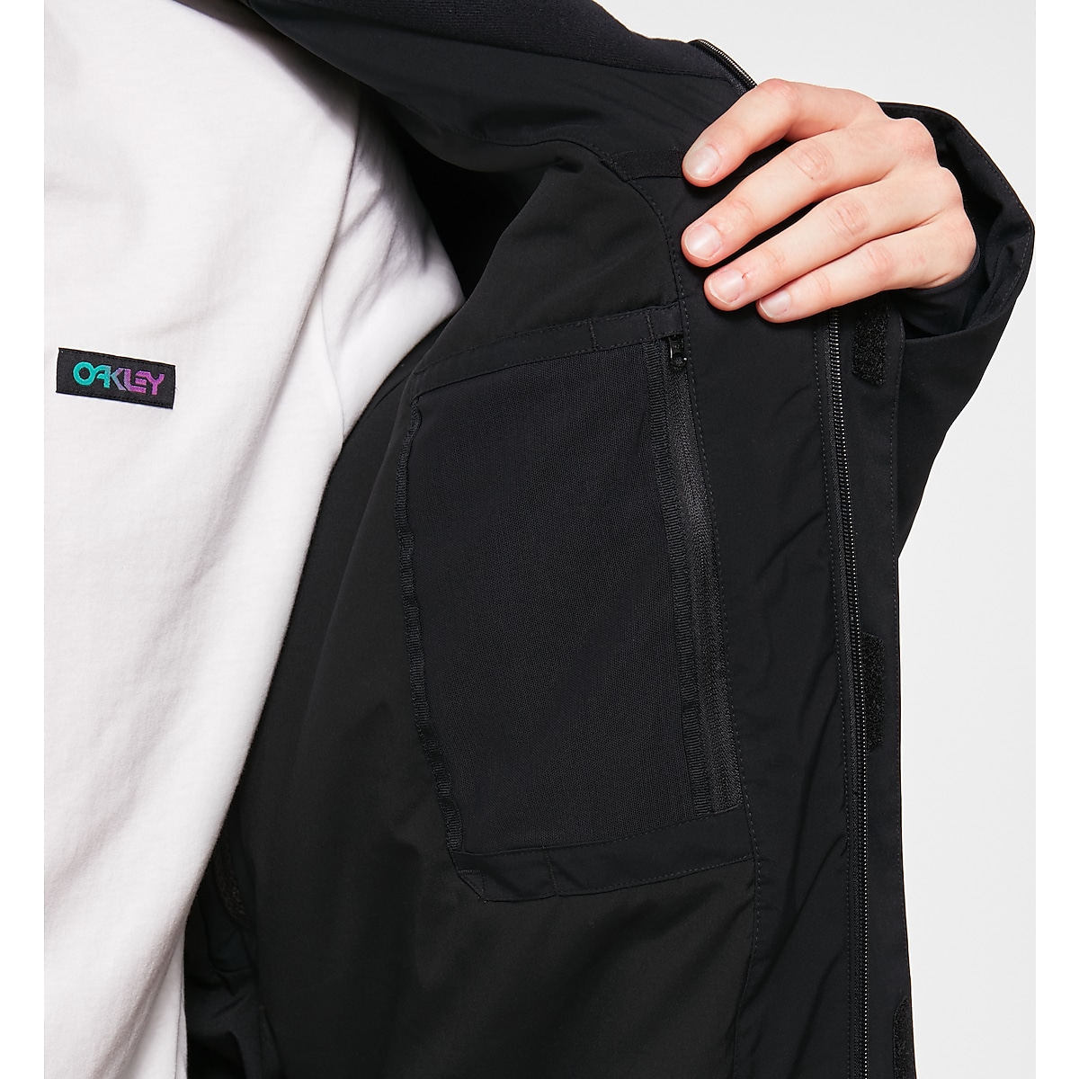 Oakley Sub Temp Rc Gore-Tex Jacket - Blackout | Oakley® 日本