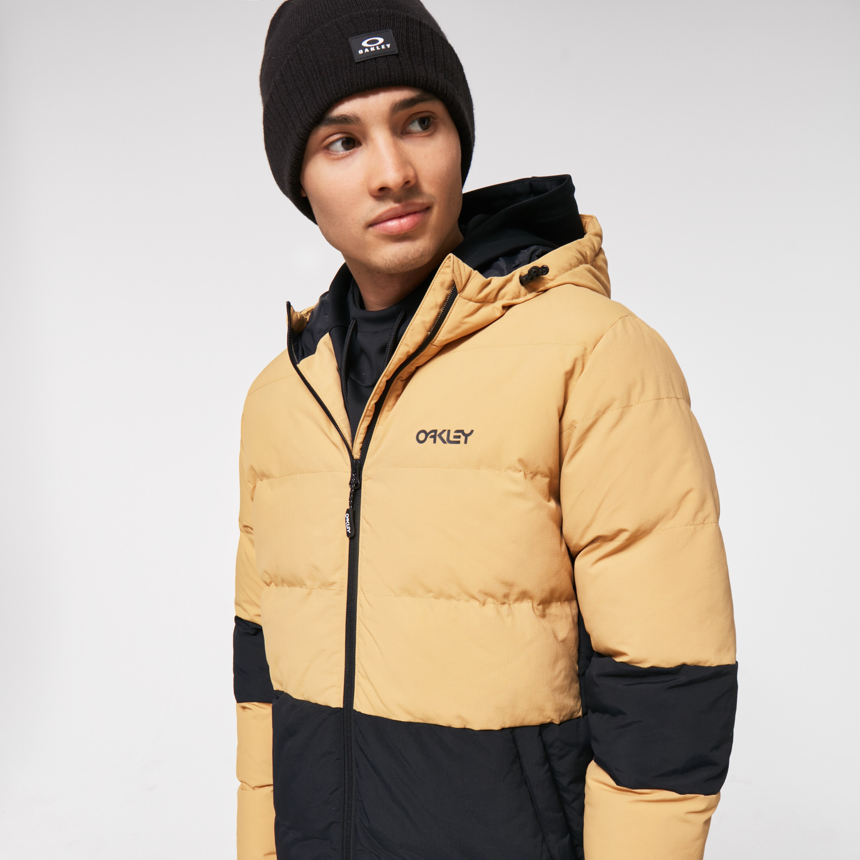 white mark women's puffer coat