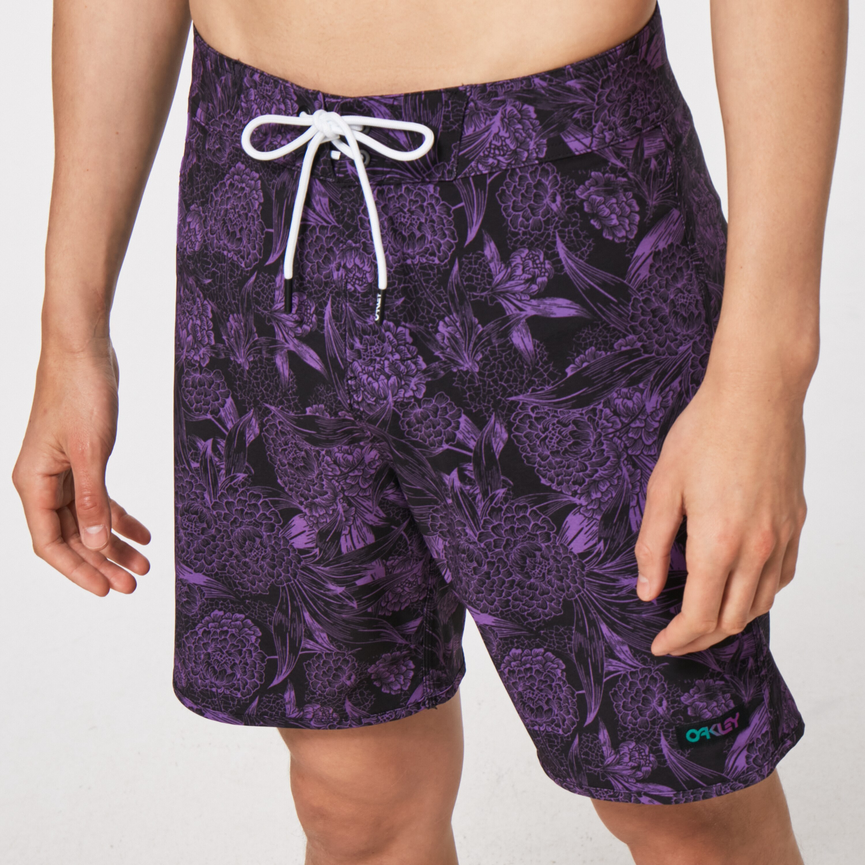 Oakley Dark Floral 18 Rc Boardshorts - Purple Flower | Oakley SE Store