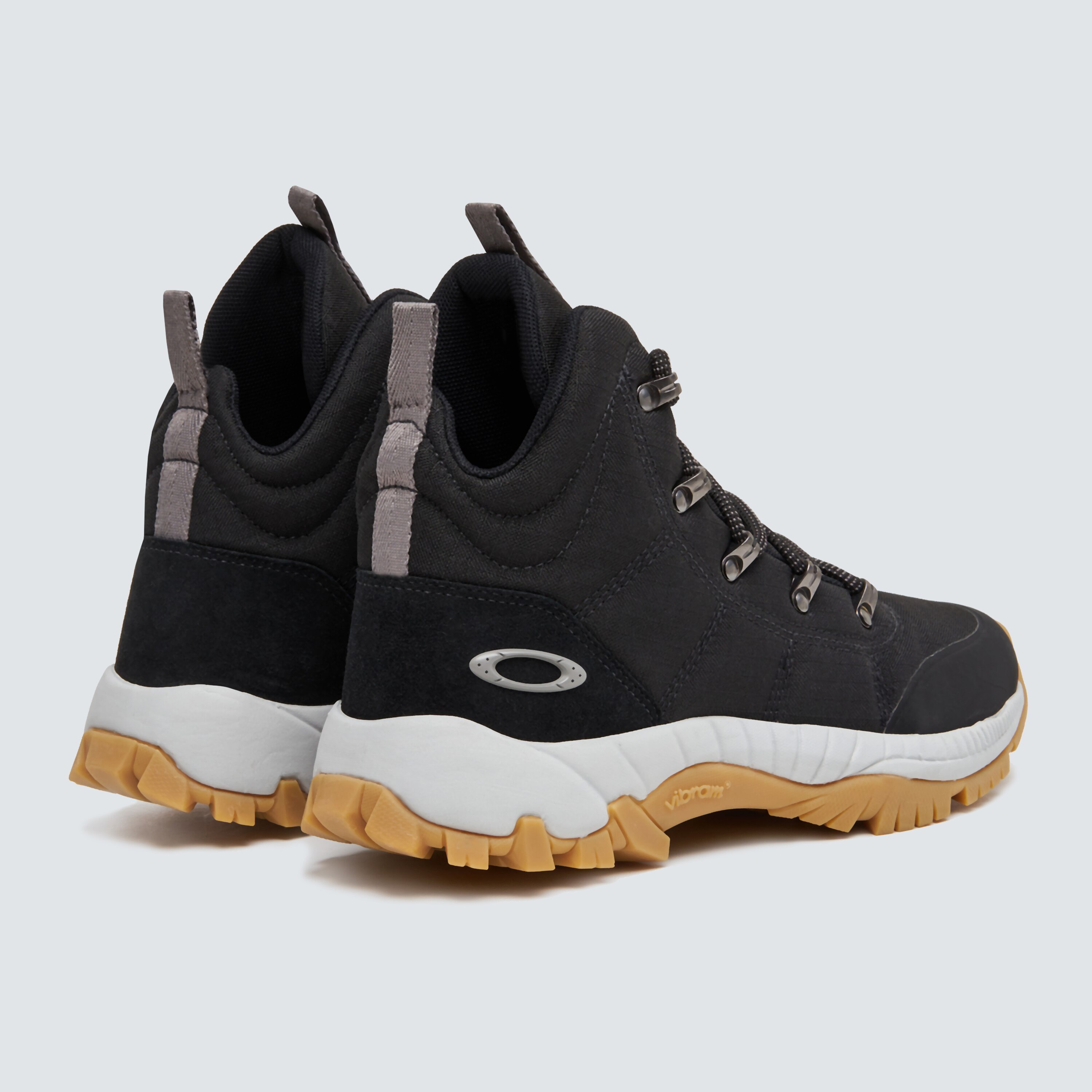 oakley confront boots