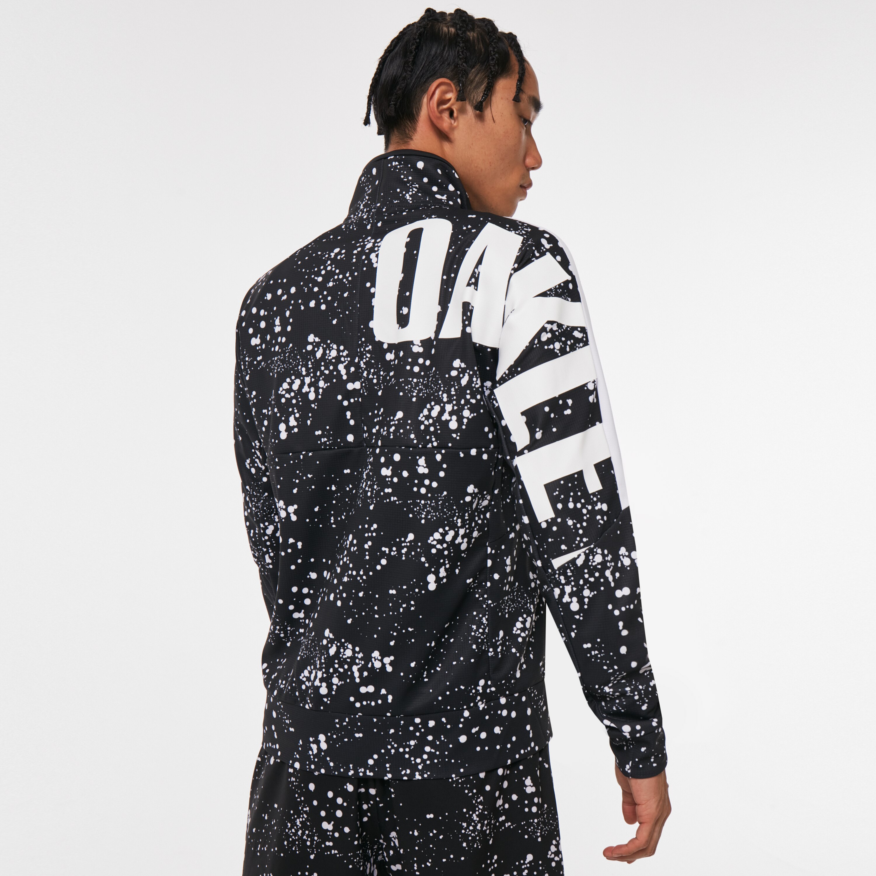 Oakley Enhance Tech Jersey Jacket 11.7 - Black Print | Oakley JP Store