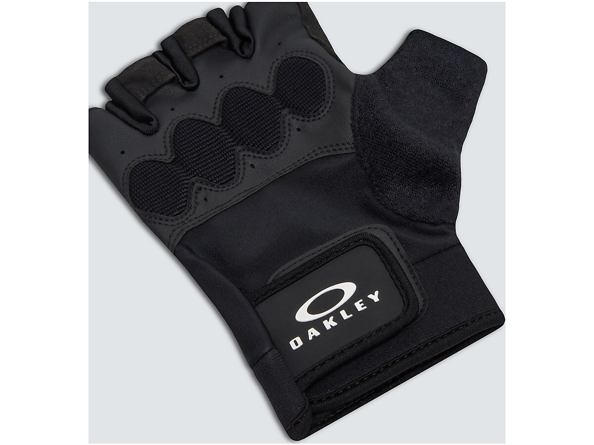 Oakley Training Half Finger Glove - Blackout | Oakley® 日本