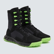 Coyote Neon Boots - Black/Neon Green