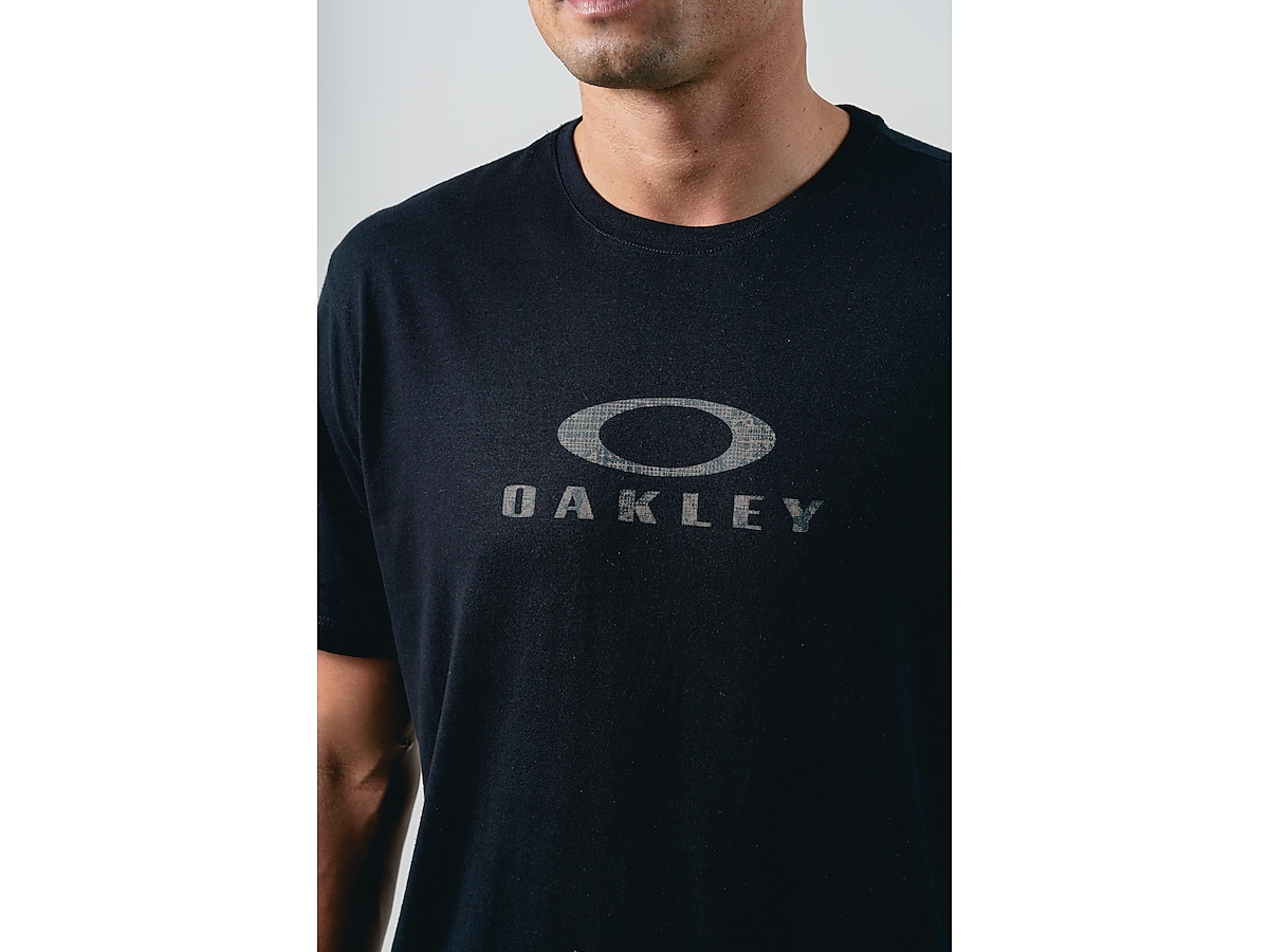 OAKLEY - Camiseta O'Classic Oversized - montei um look