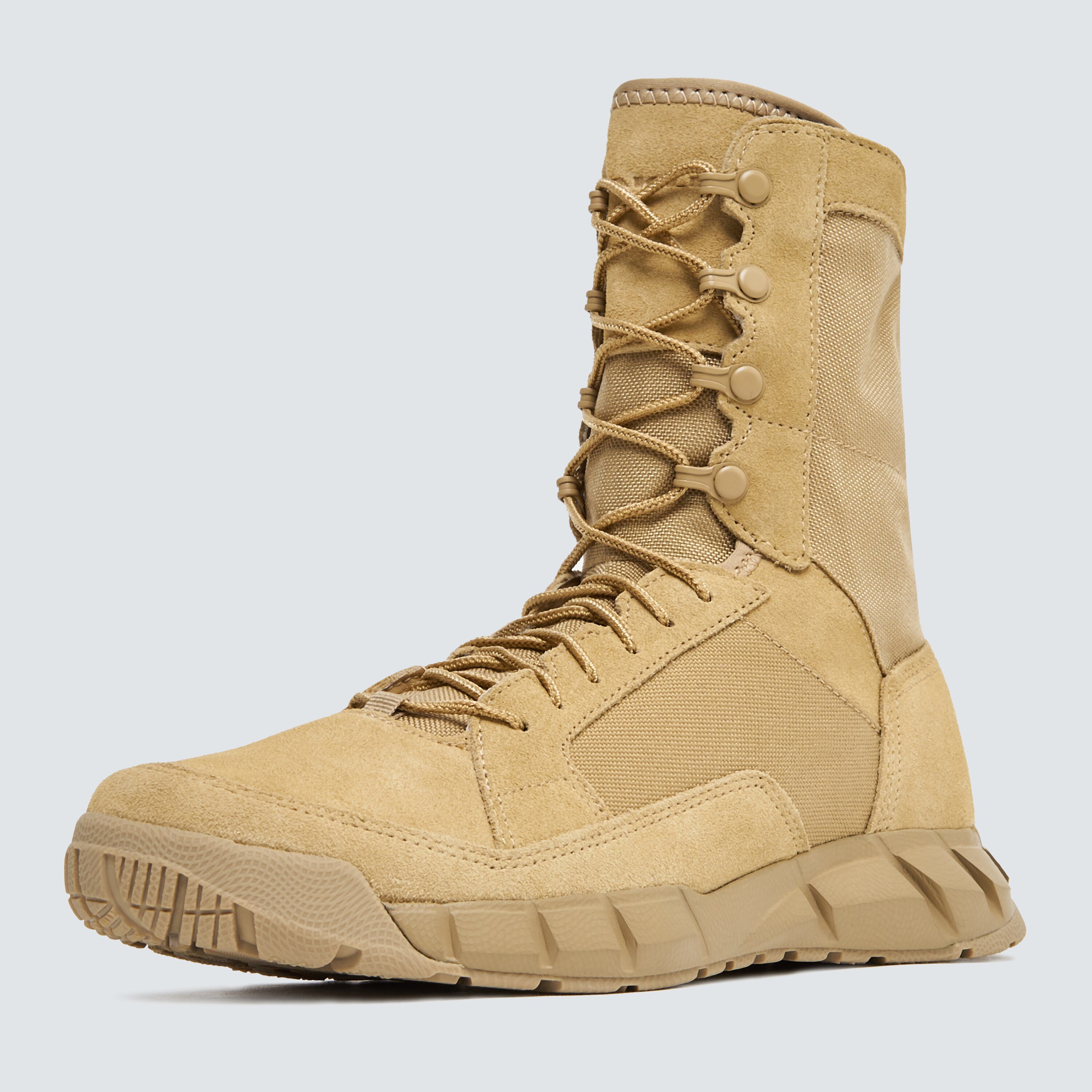 oakley coyote boots