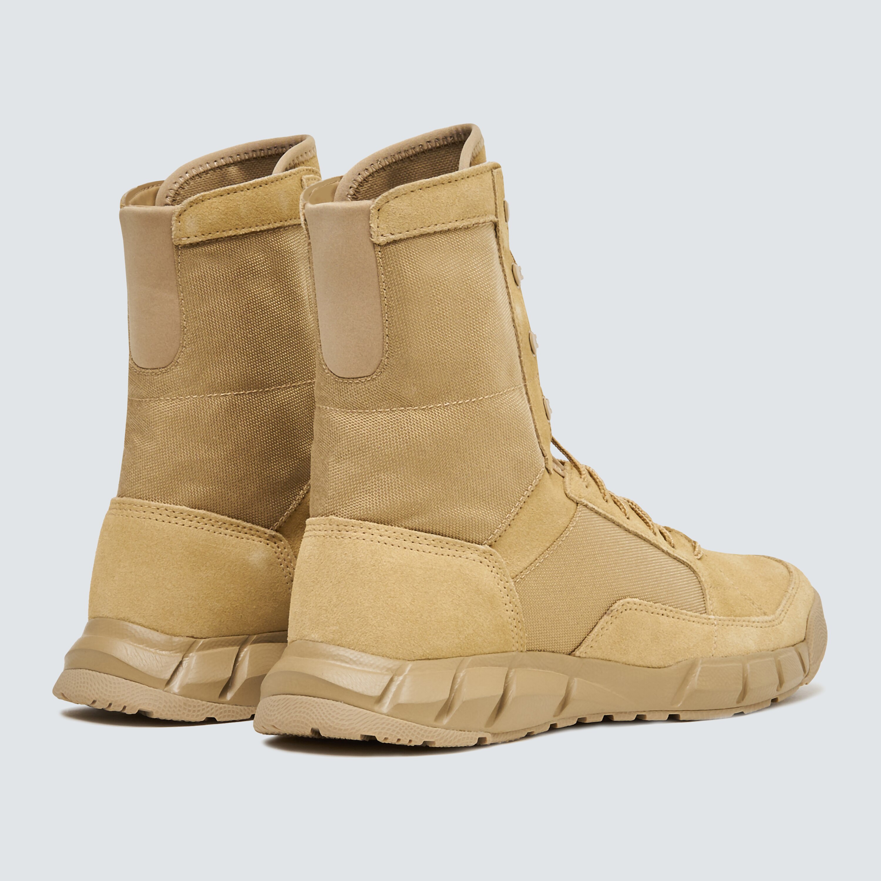 oakley coyote military boots