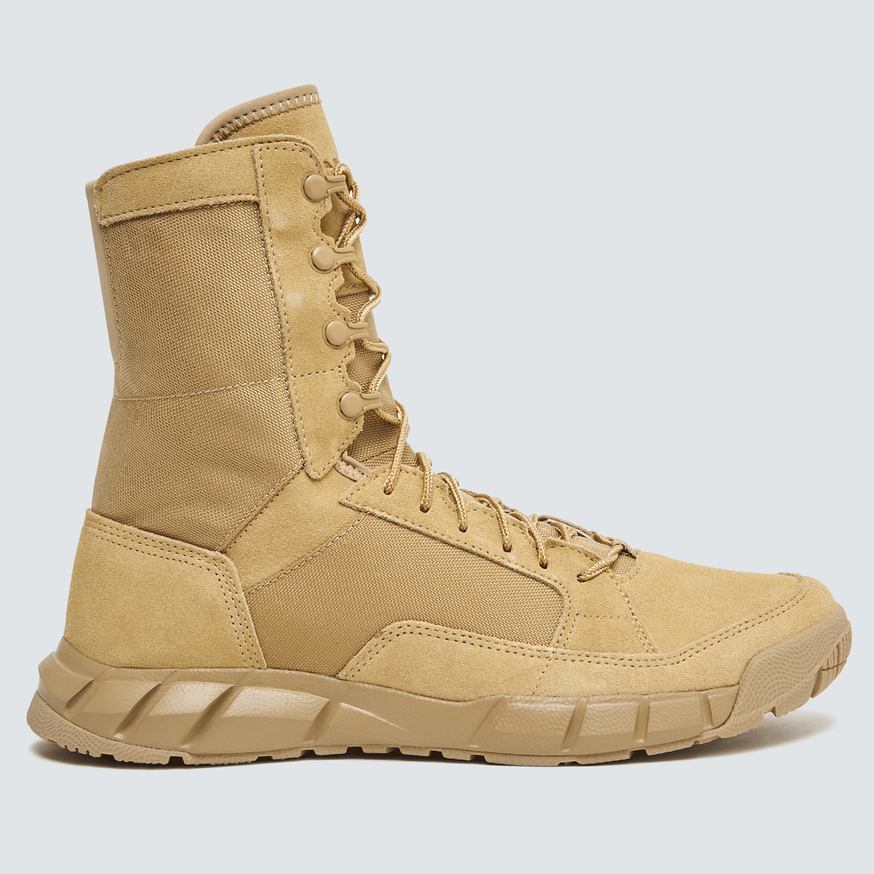 coyote boots oakley