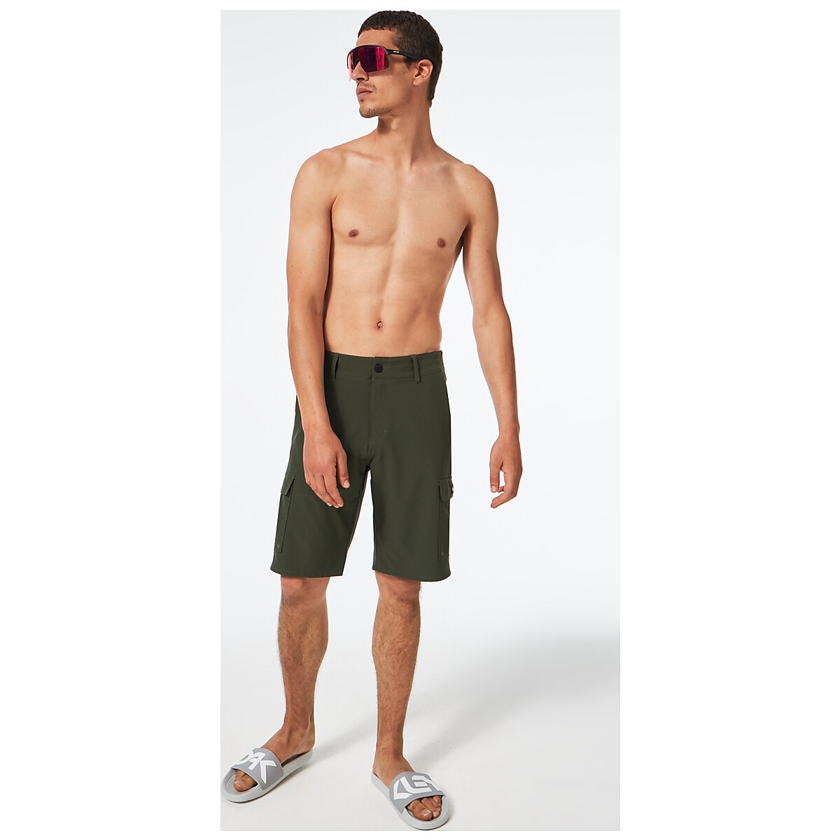 Oakley B1B Cargo Hybrid Short - New Dark Brush | Oakley® PL