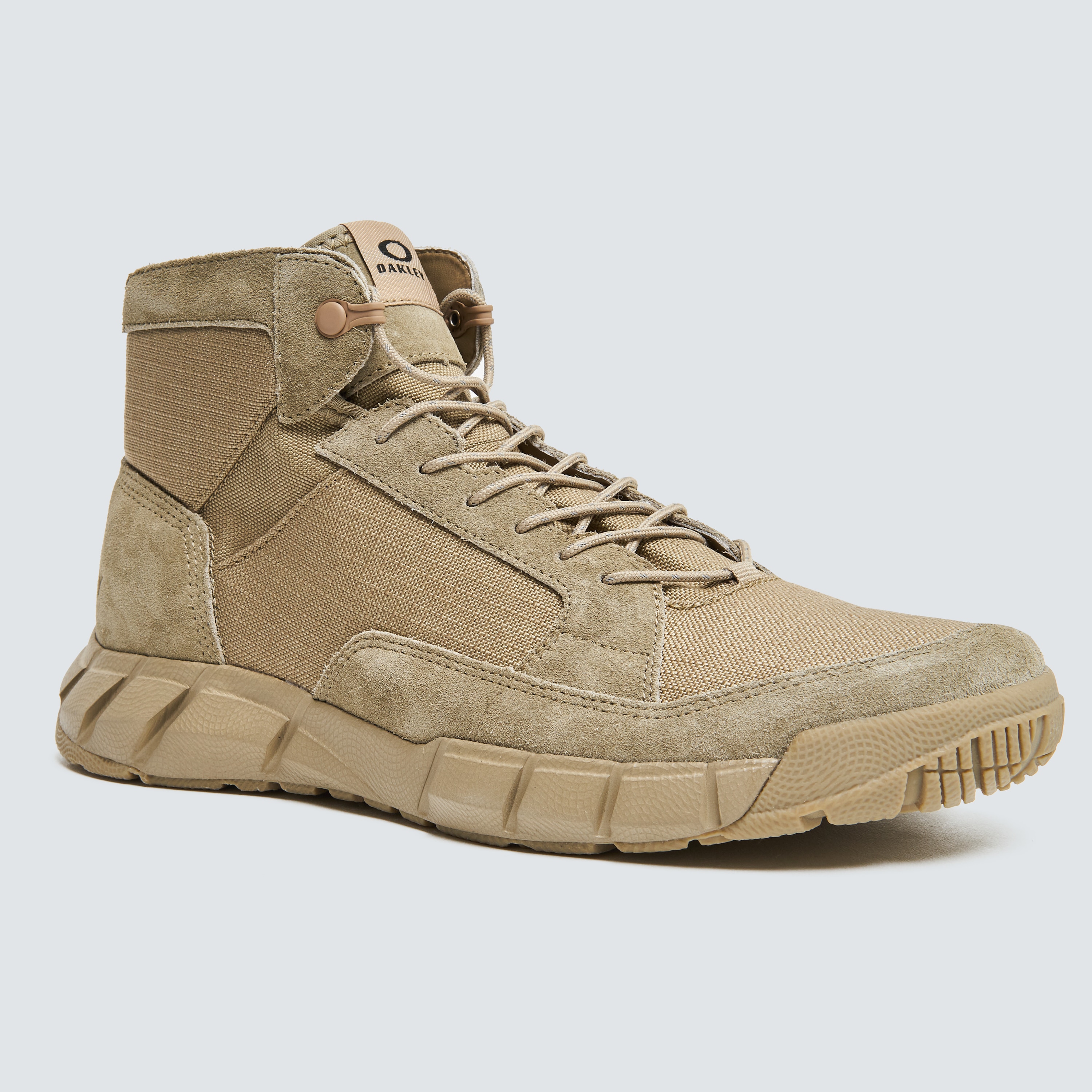 oakley urban explorer mid boots