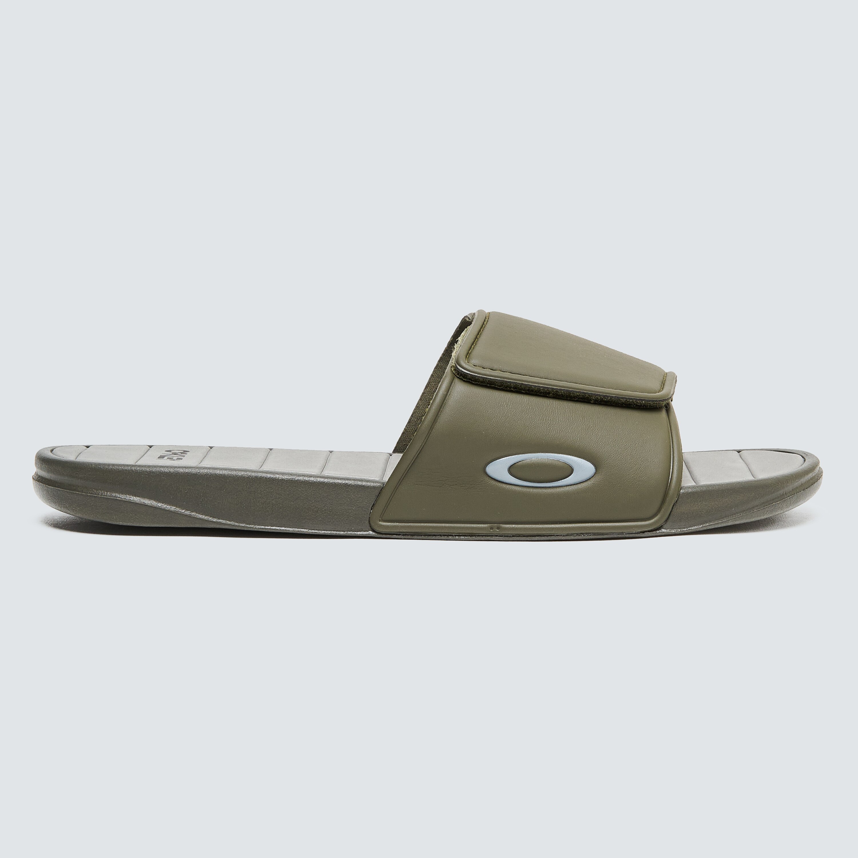 oakley slide sandals