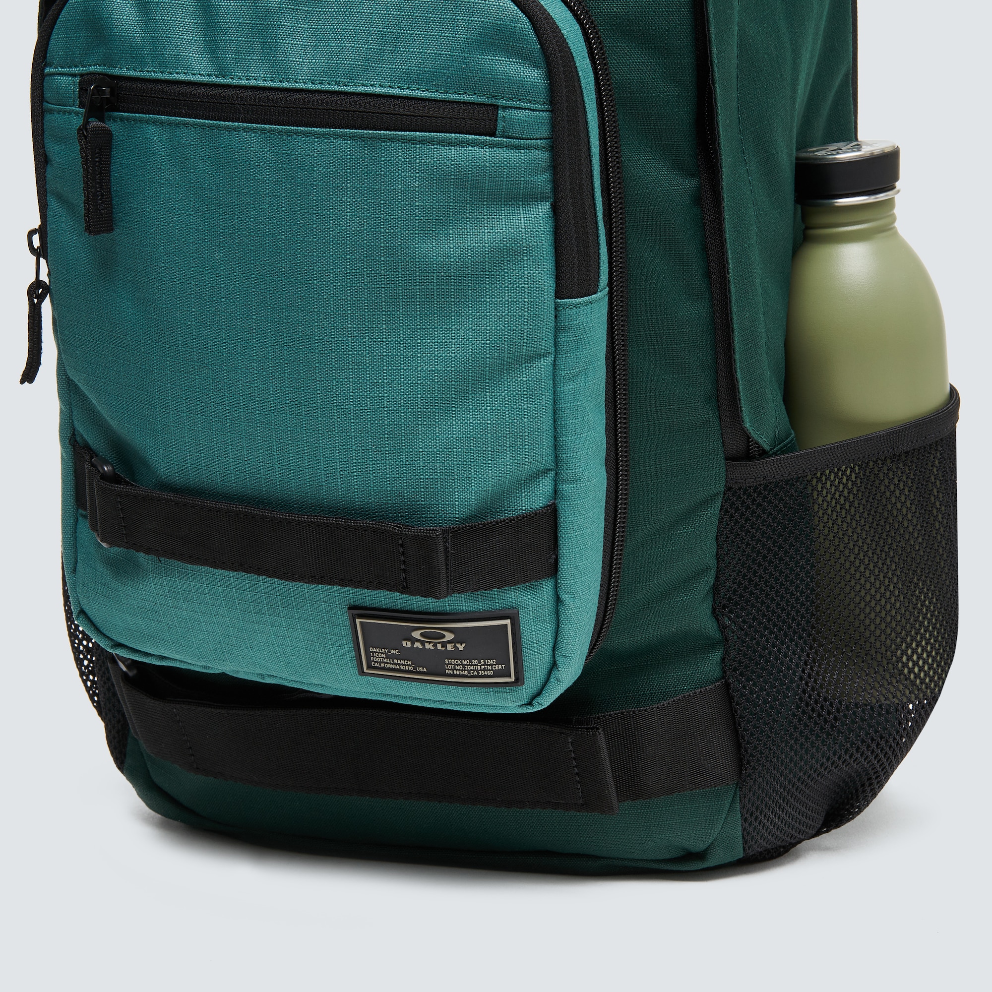 Oakley Multifunctional Smart Backpack - Hunter Green | Oakley US Store