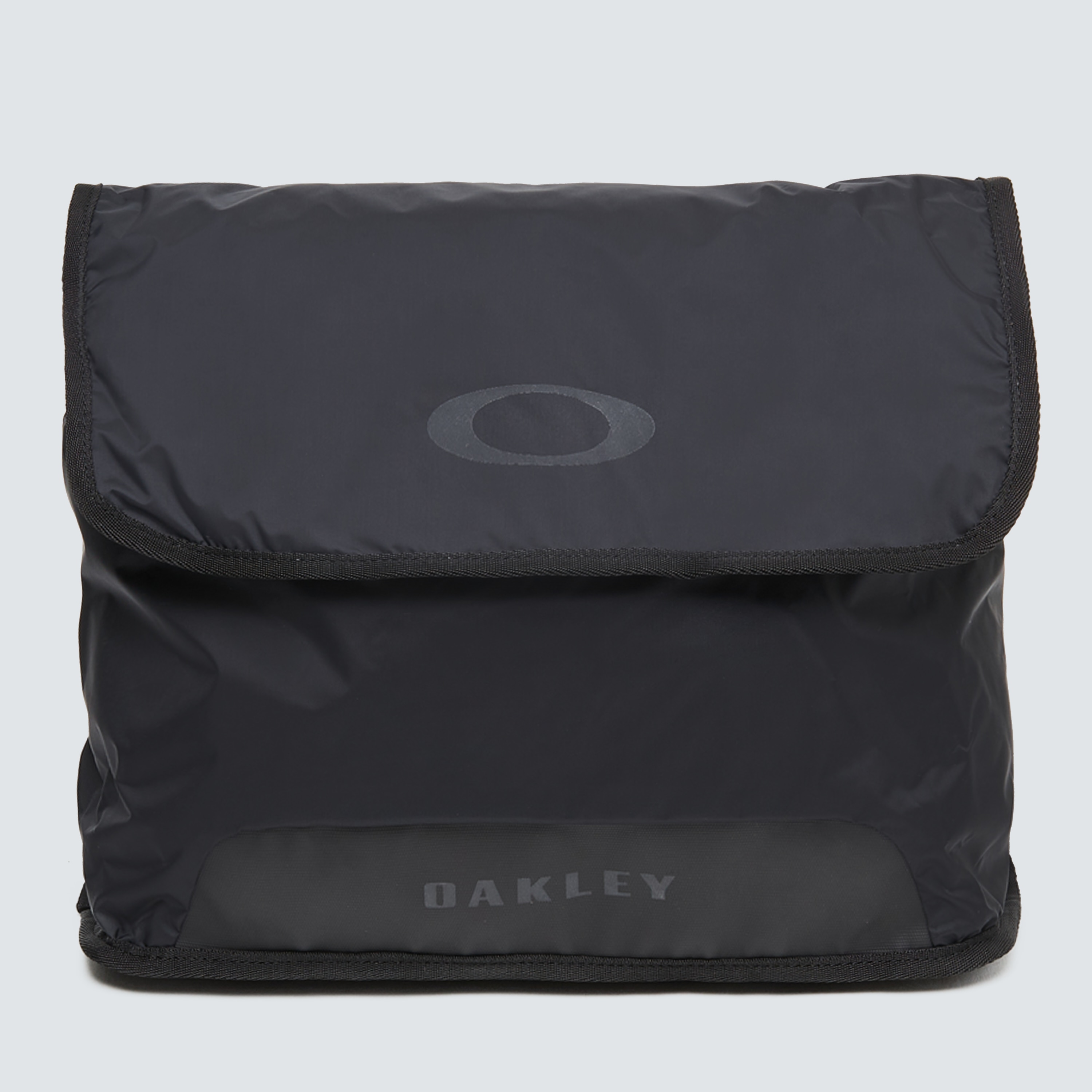 Oakley Carefree Packable Rc Messenger In Black