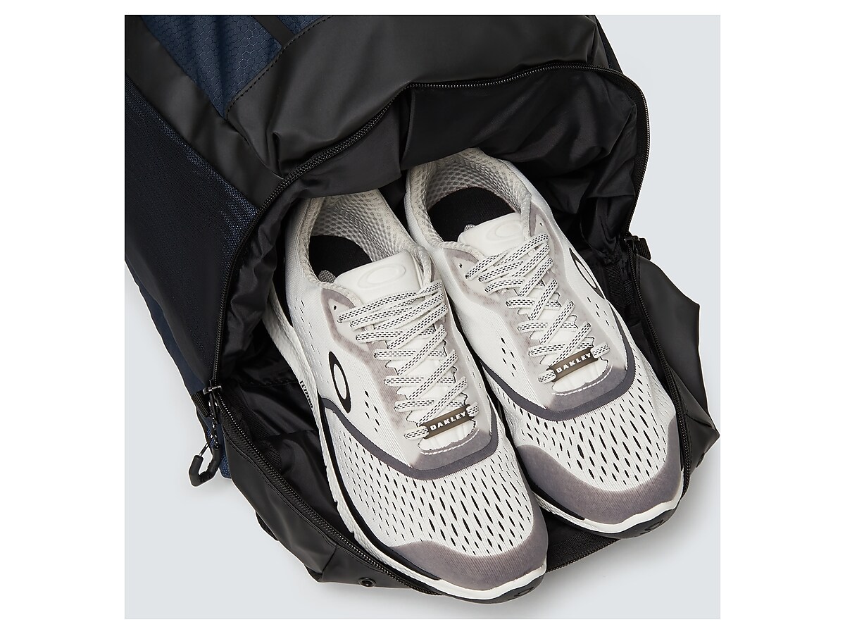 Oakley Essential Backpack L 6 0 Black Iris Fos9009 6dg Oakley Jp Store