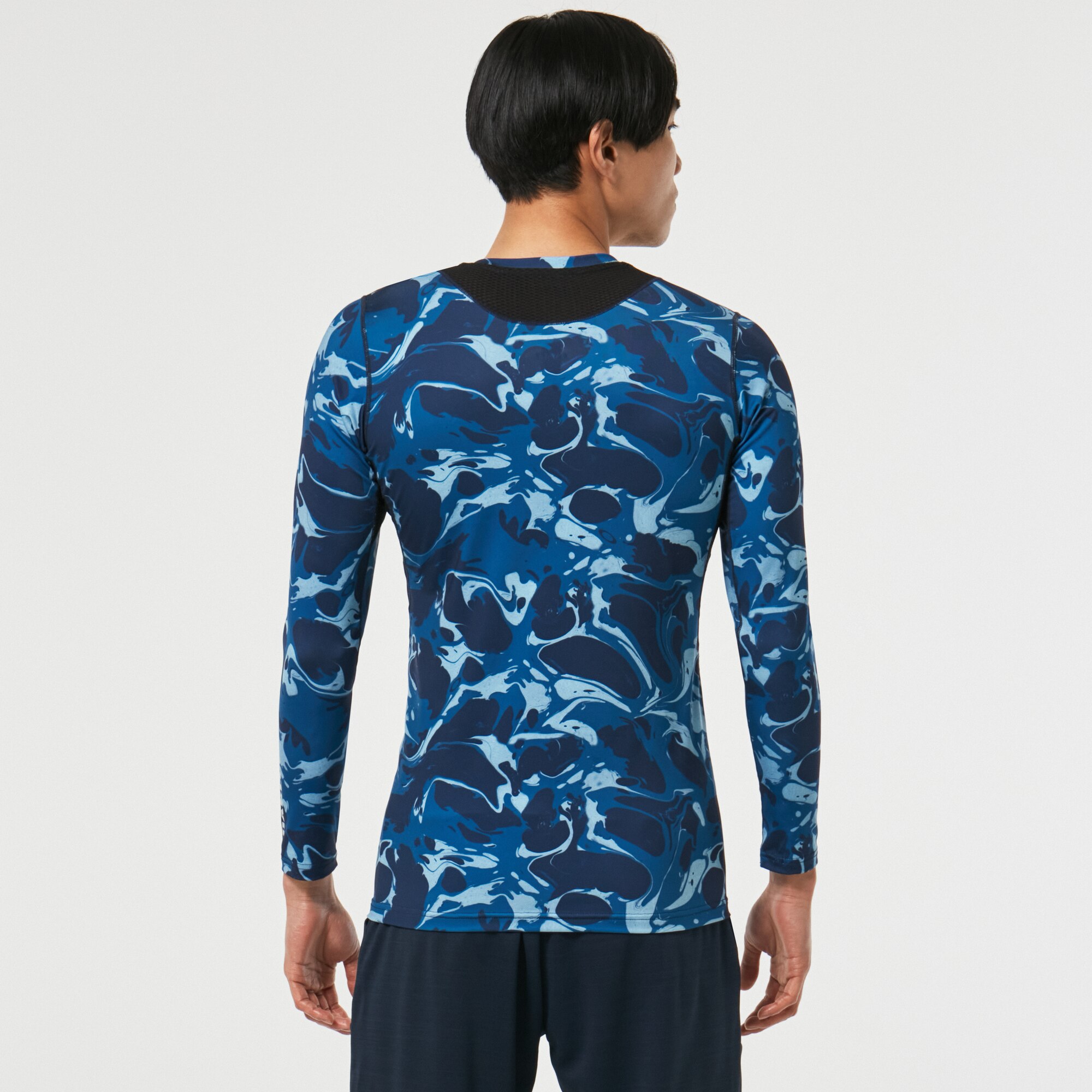Oakley Technical Base Layer LS V Neck Blue Storm Print Oakley JP Store