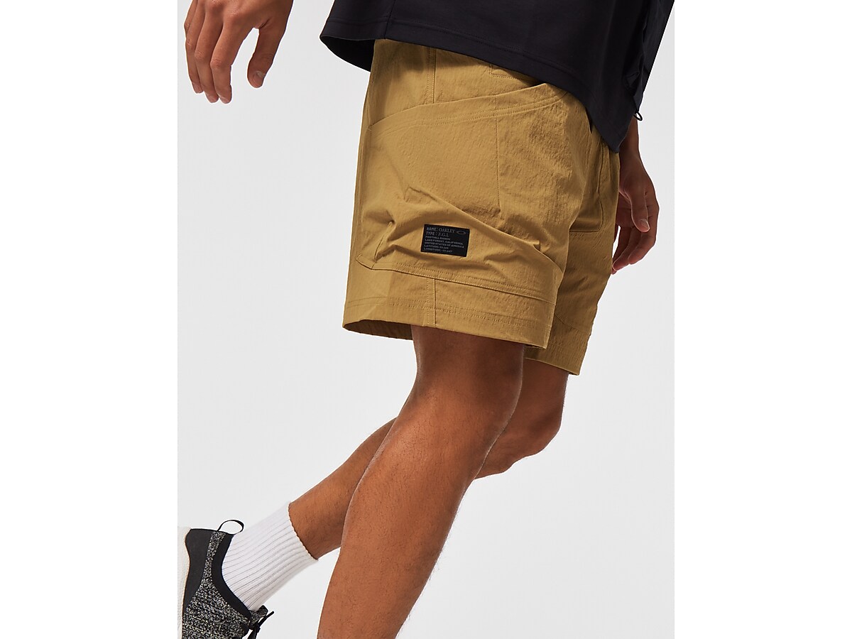 Oakley Fgl Ny Tool Box Shorts 7Inch 2.0 - Dijon | Oakley® US