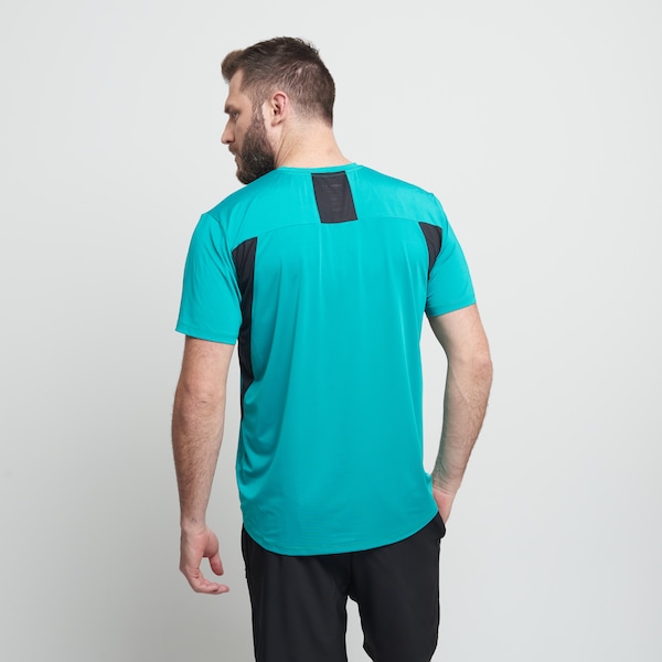 Camiseta Masc Mod Trn Logo SS Tee