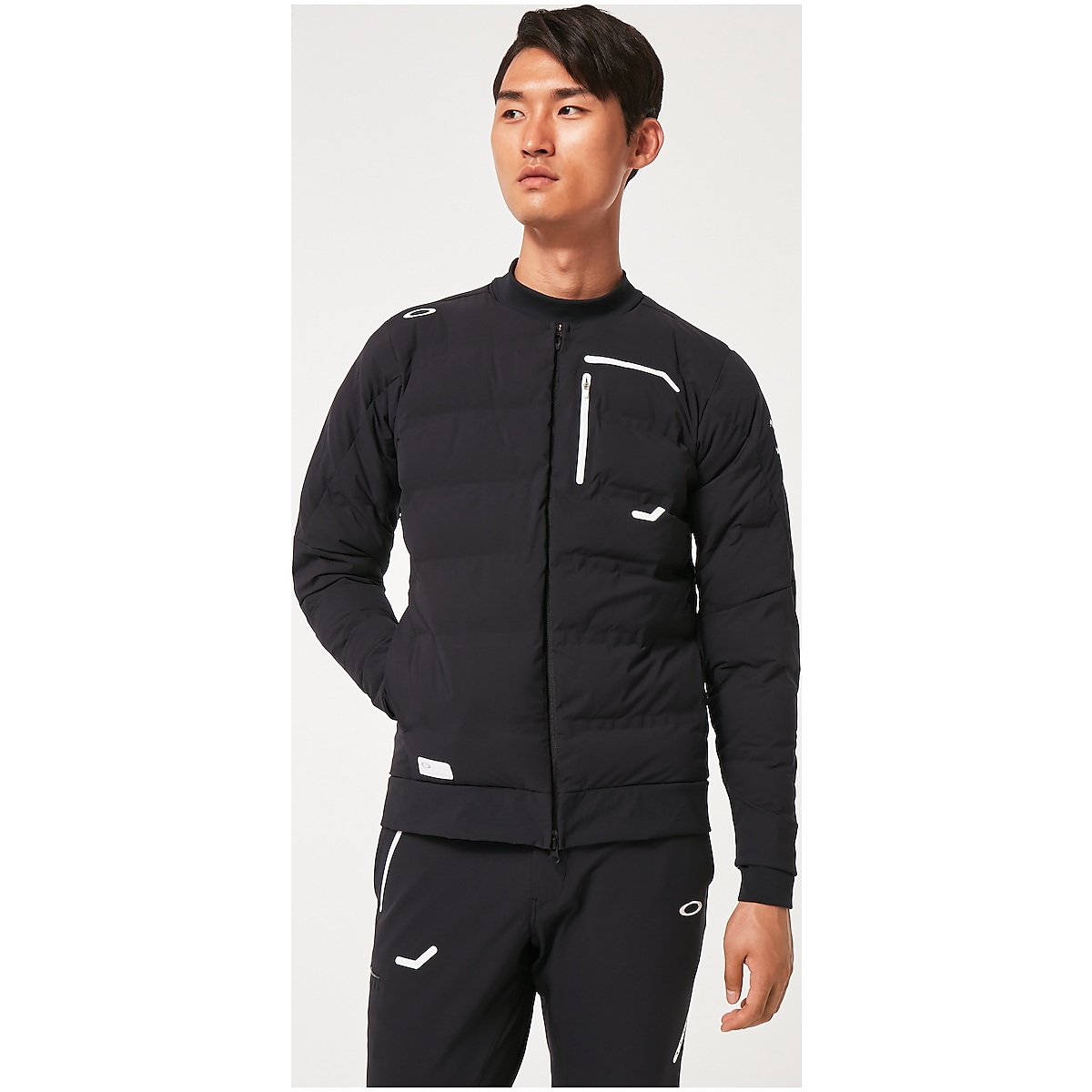 Oakley Skull Synchronism Insulation Jacket - Blackout | Oakley® 日本