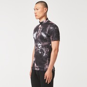 Skull Blurred Mock Shirt - Black Print