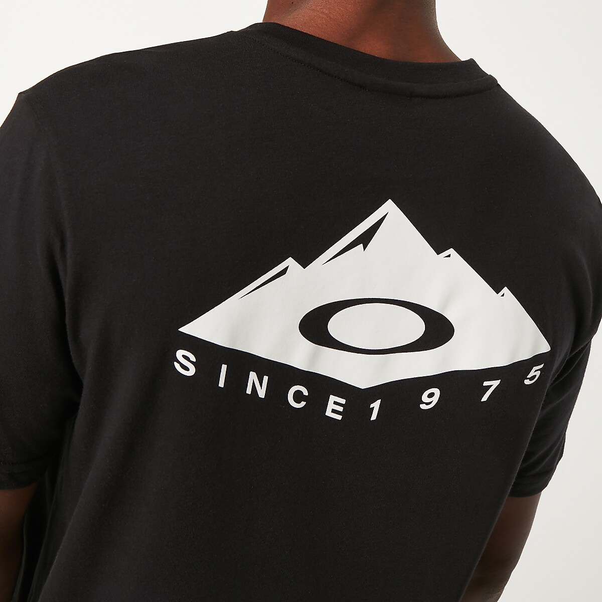 Camiseta Oakley O-Ellipse Masculina - Cinza