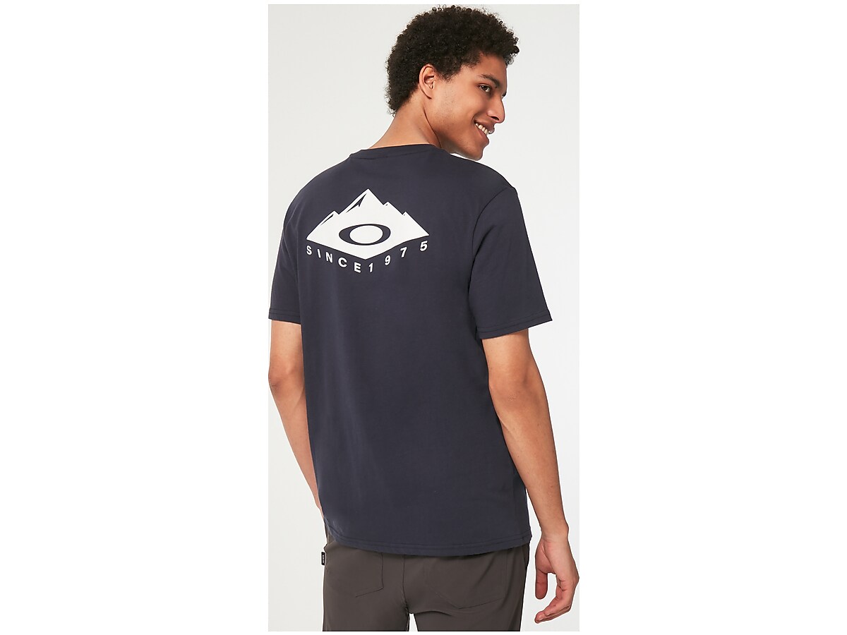 Camiseta Oakley Ellipse Tee - Masculina em Promoção