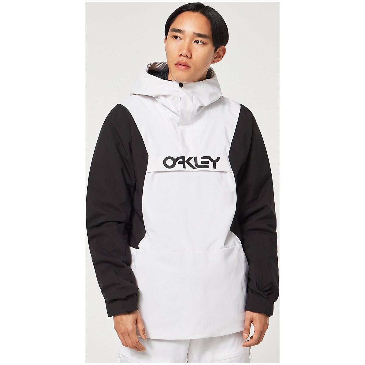 Oakley Tnp Tbt Insulated Anorak - White/Black | Oakley® US