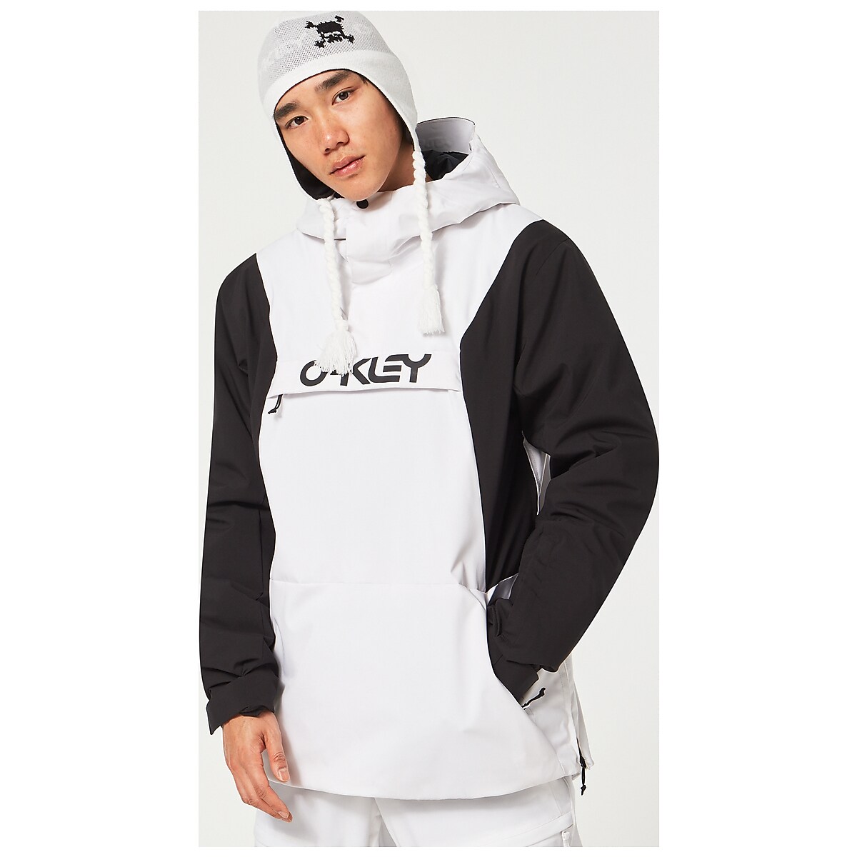 Oakley Tnp Tbt Insulated Anorak - White/Black | Oakley US Store